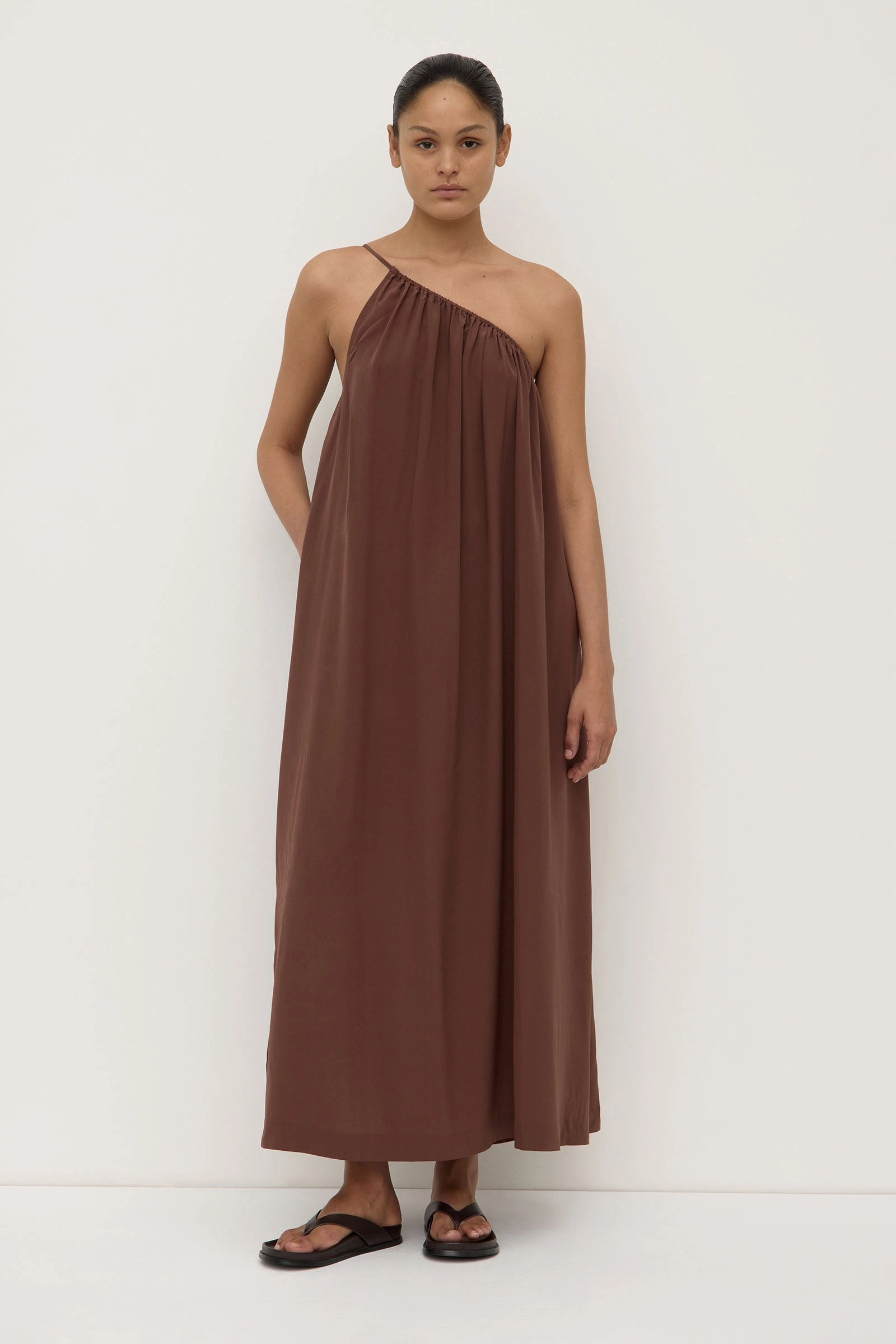 Elegant Waistband Fit Mila Asymmetrical Maxi Dress