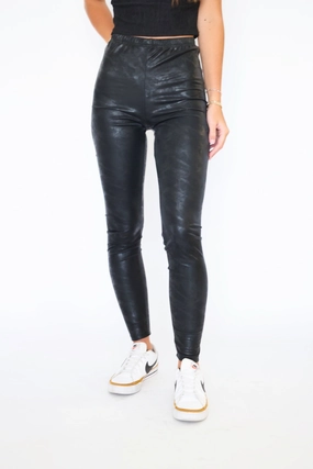 AntiStatic Coating Reinforced Hem Ava Leggings (FINAL SALE)