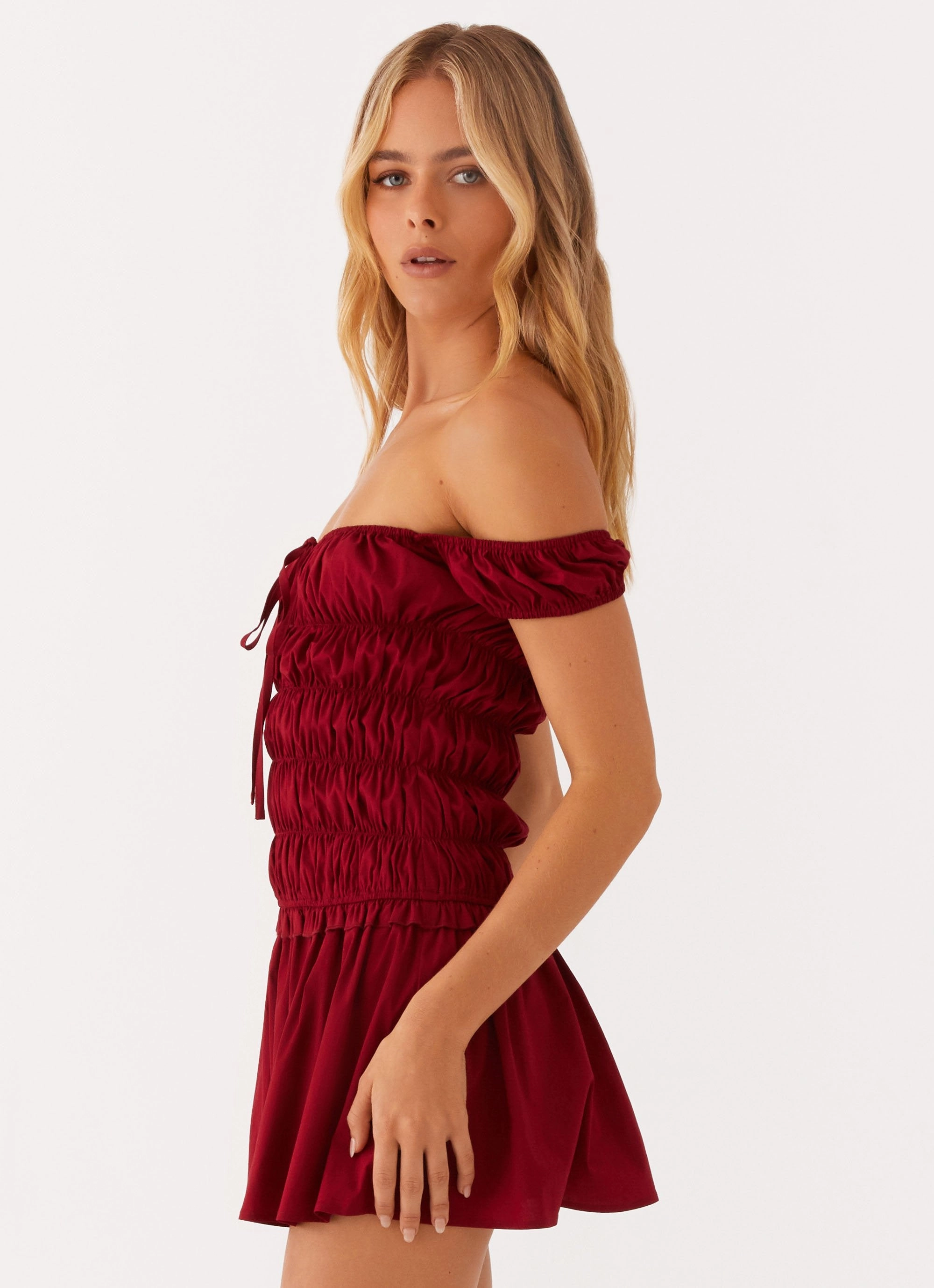 Layered Design Bold Mood Countryside Off Shoulder Mini Dress - Deep Red