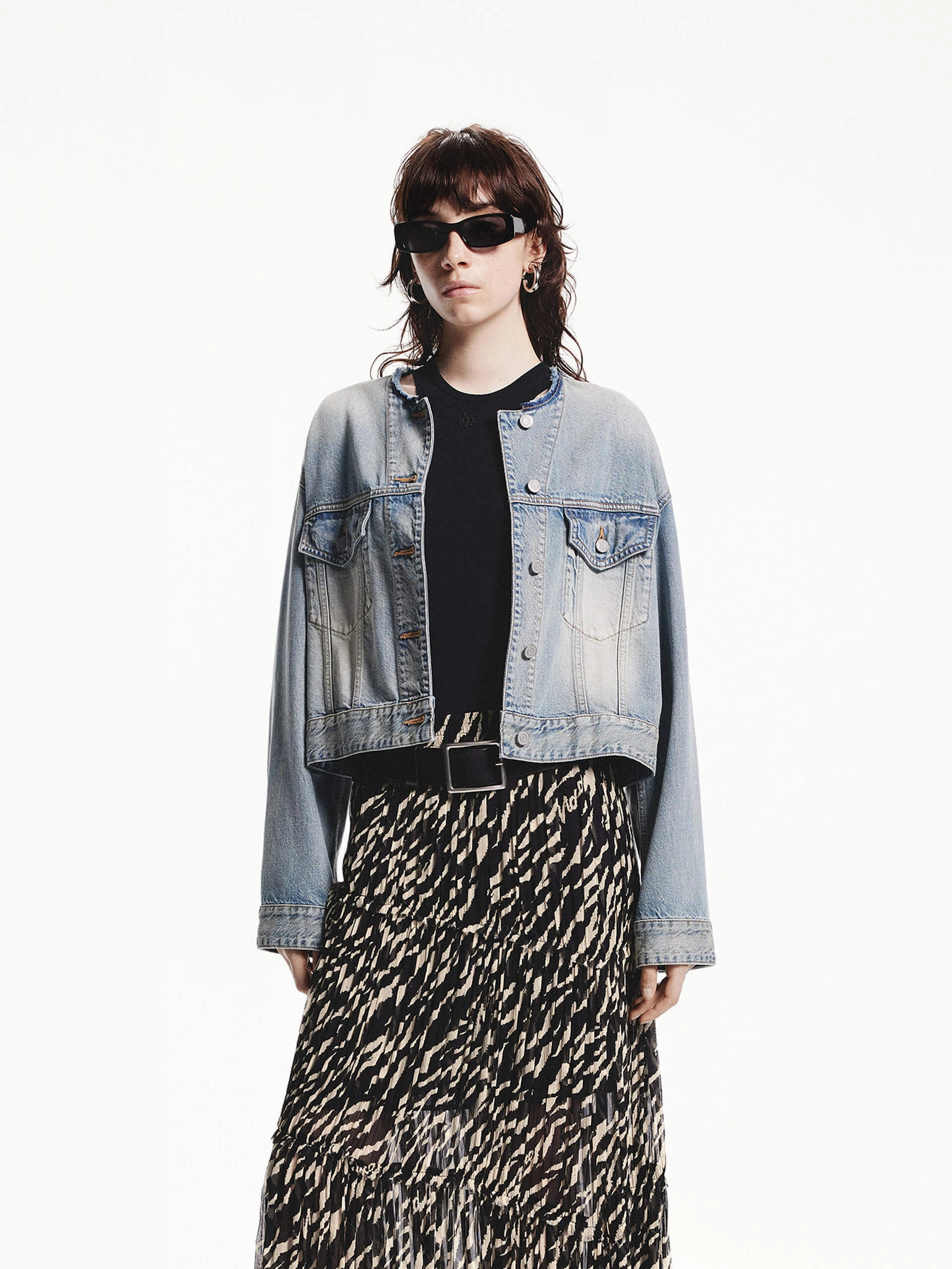 Cotton Cropped Denim Jacket No Wrinkle HighNeckDesign