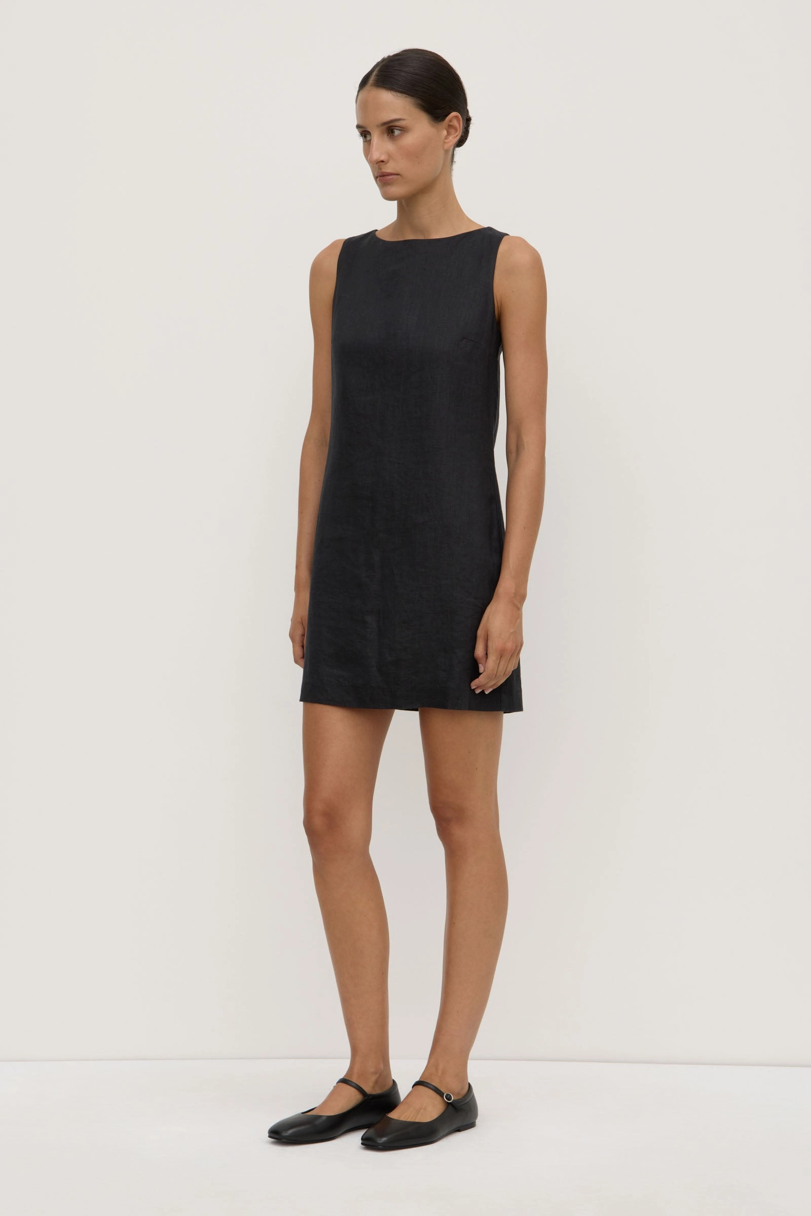 Simple Texture Nadine Linen Mini Dress