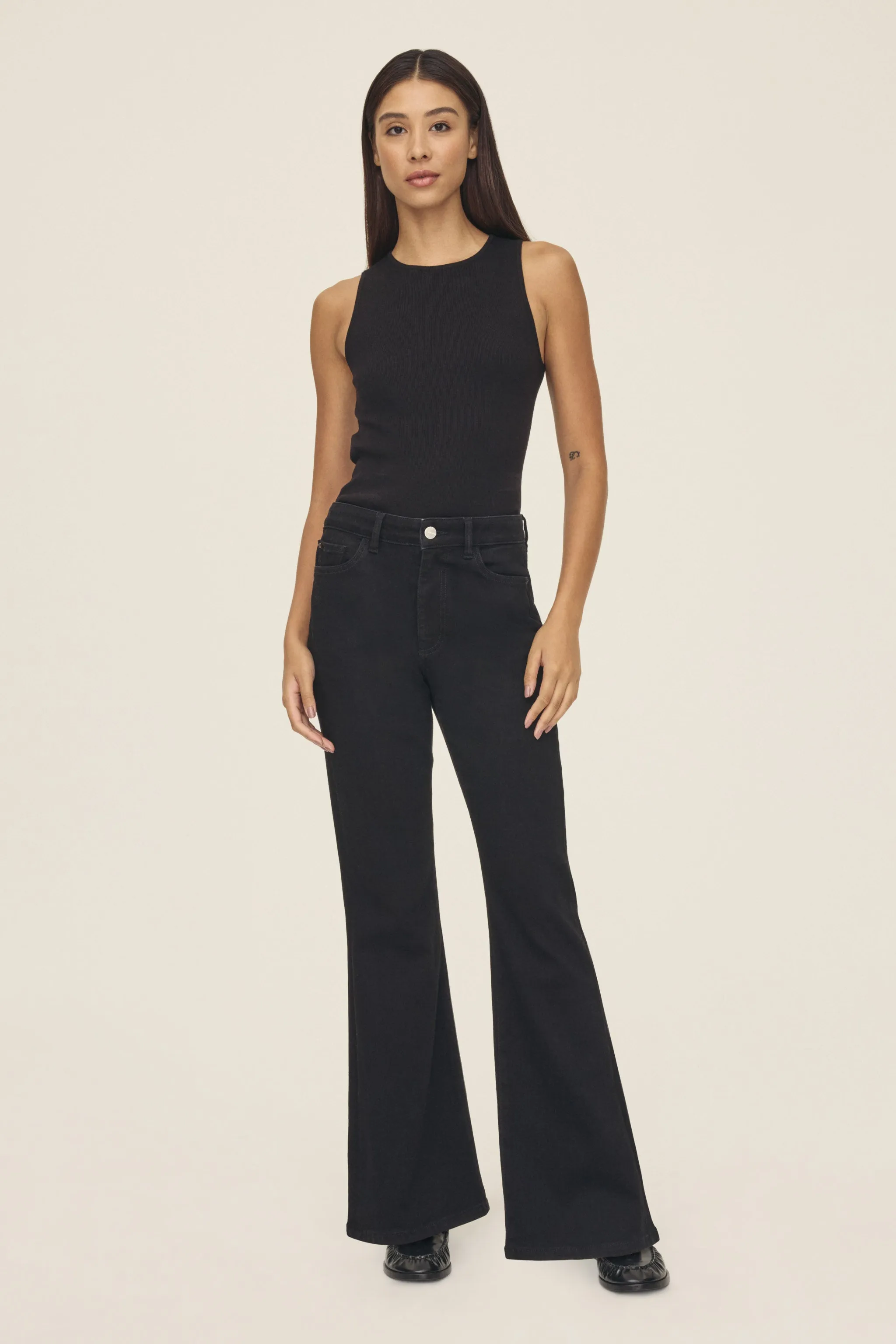 NAO STRETCH - HIGH RISE BOOTCUT JEANS  | JET BLACK
