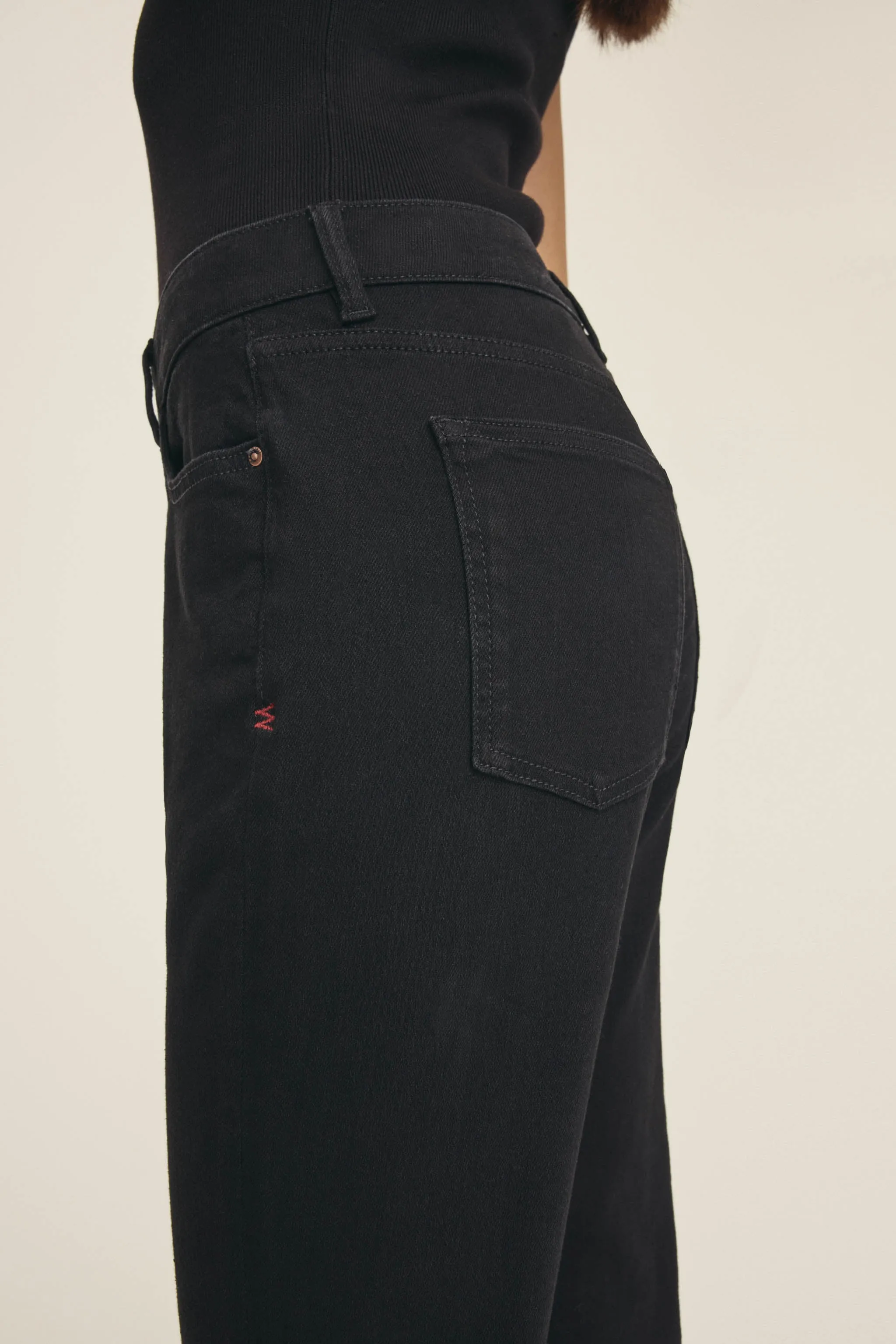 NAO STRETCH - HIGH RISE BOOTCUT JEANS  | JET BLACK