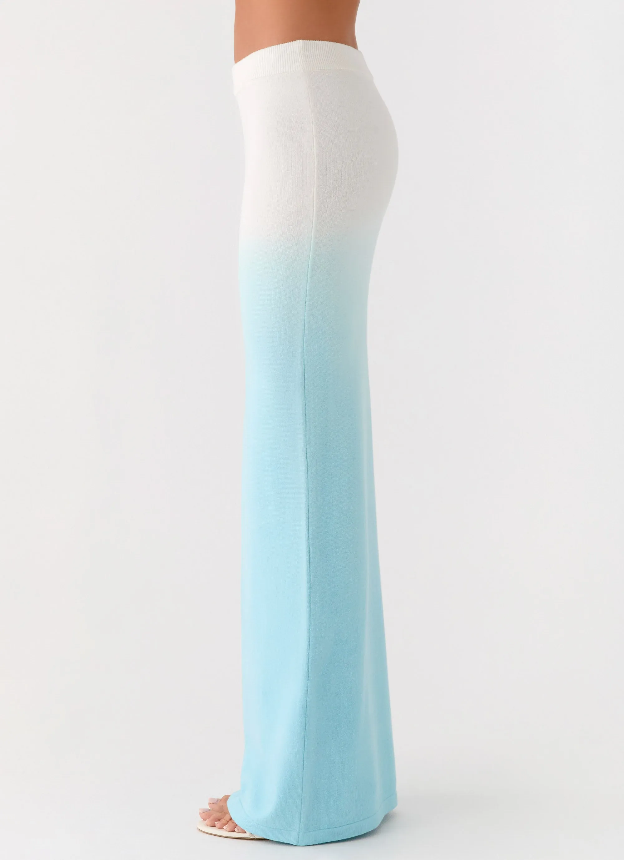 Cozy Tones Glamorous Appeal Deep Sea Kiss Maxi Skirt - Blue Ombre