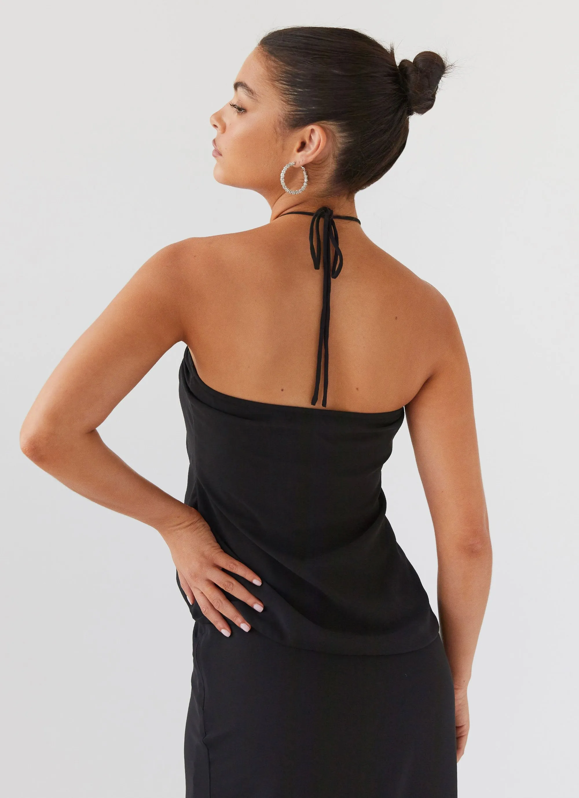 Snag Resistant Surface Easy Fit Nightfall Rose Tie Top - Midnight