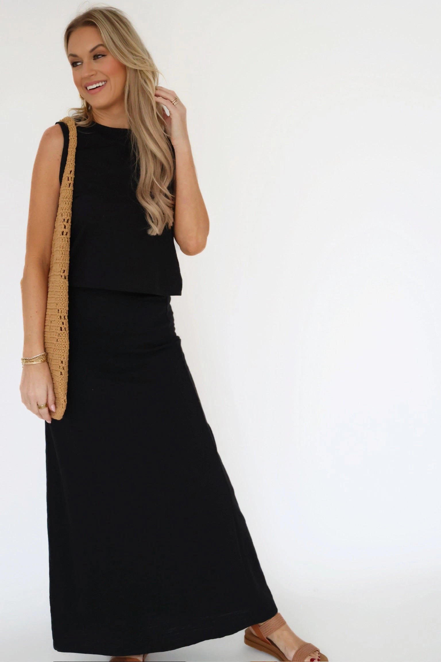 Delavine Textured Midi Skirt - Black EcoCertified Textile Cozy Blouse