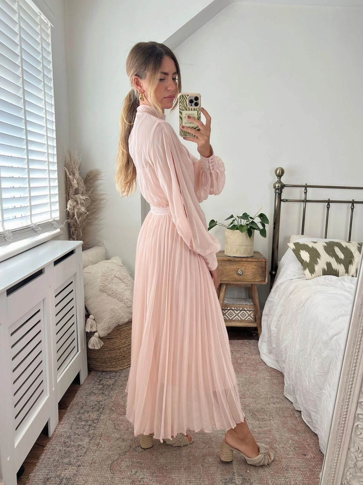 Effortless Look Casual Vibes Angelina High Neck Pleated Dress / Blush
