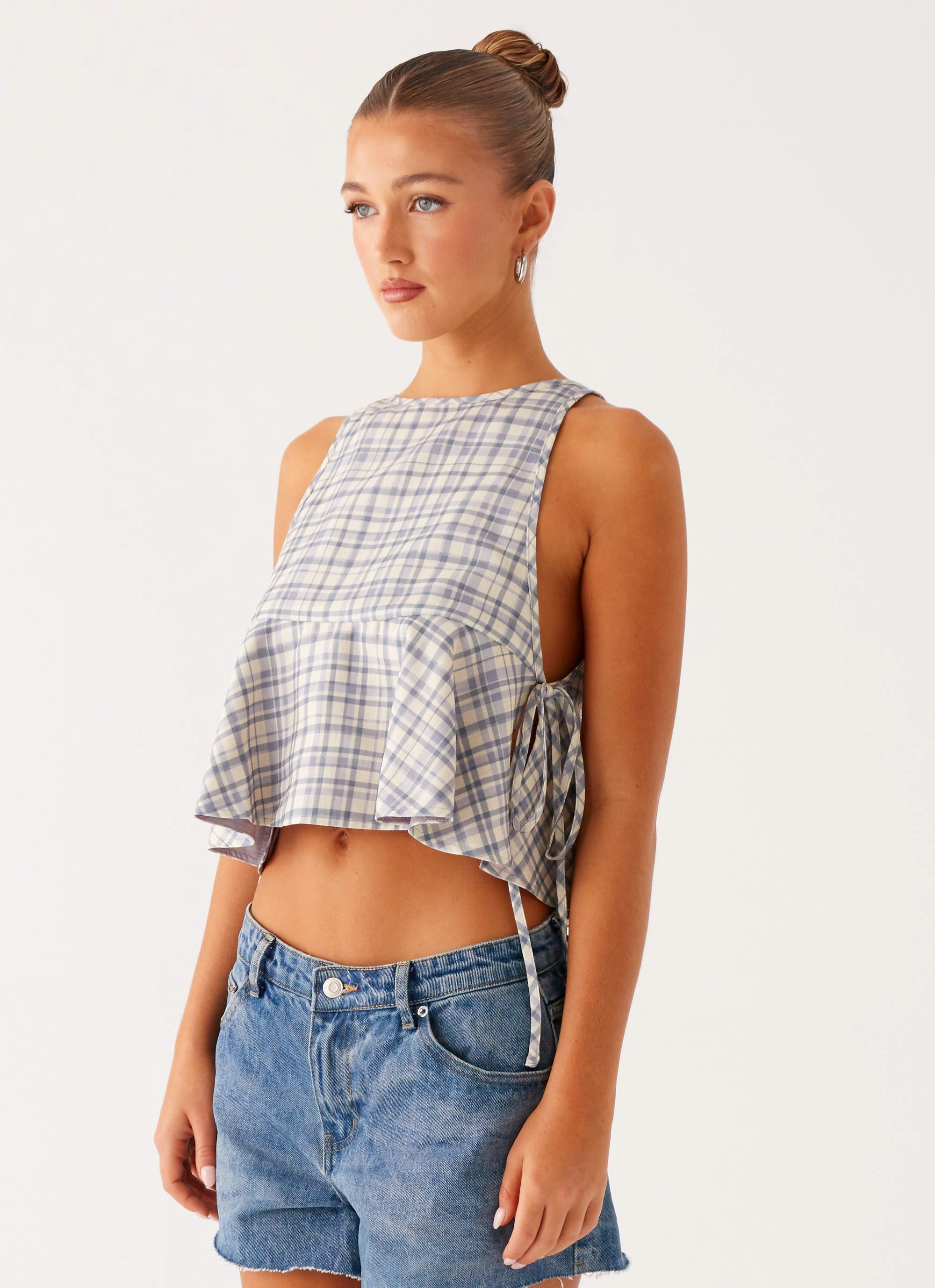 Wrinkle Free Weave Ribbed Collar Style Osborne Halter Top - Check