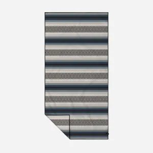 Oso Performance Quick-Dry Travel Towel