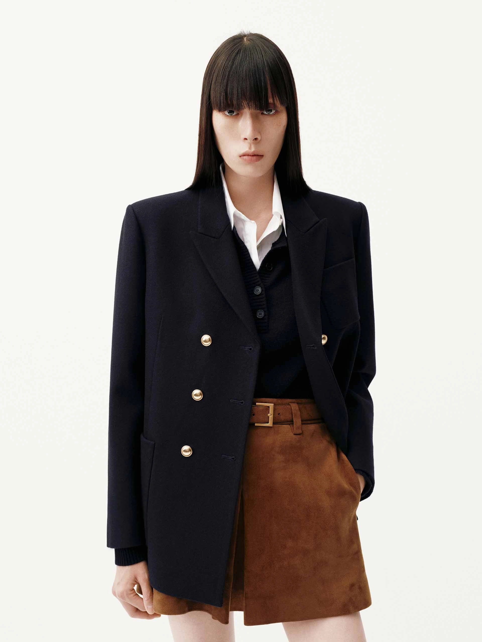 Patch Pockets Wool Blazer Convertible Silhouette Odor Control Finish