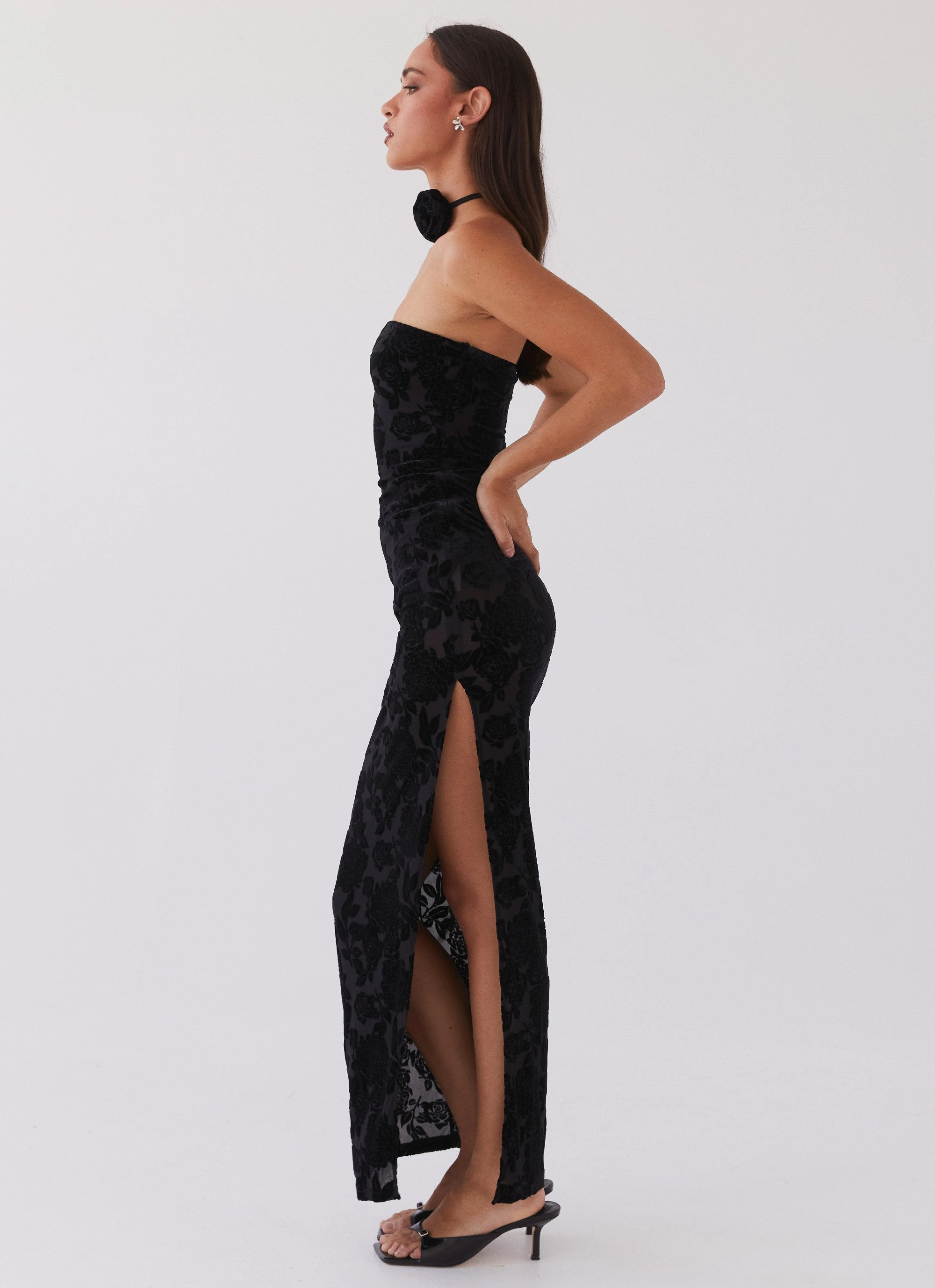 Trouble Love Maxi Dress - Black Dainty Finish Snap-Closure