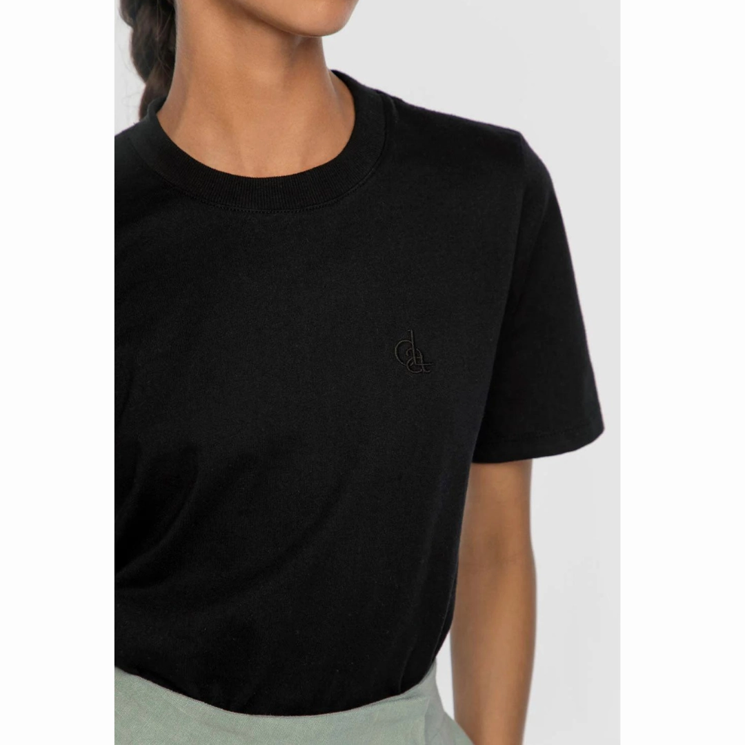 DAL THE LABEL Essential Organic Cotton T-Shirt, Black Everyday Must-have
