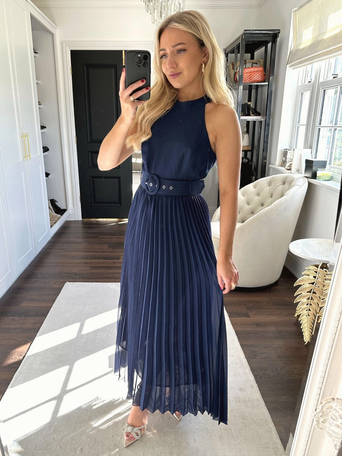 Simple Ease Fresh Texture Petite Luisa Belted Pleated Maxi Dress / Navy
