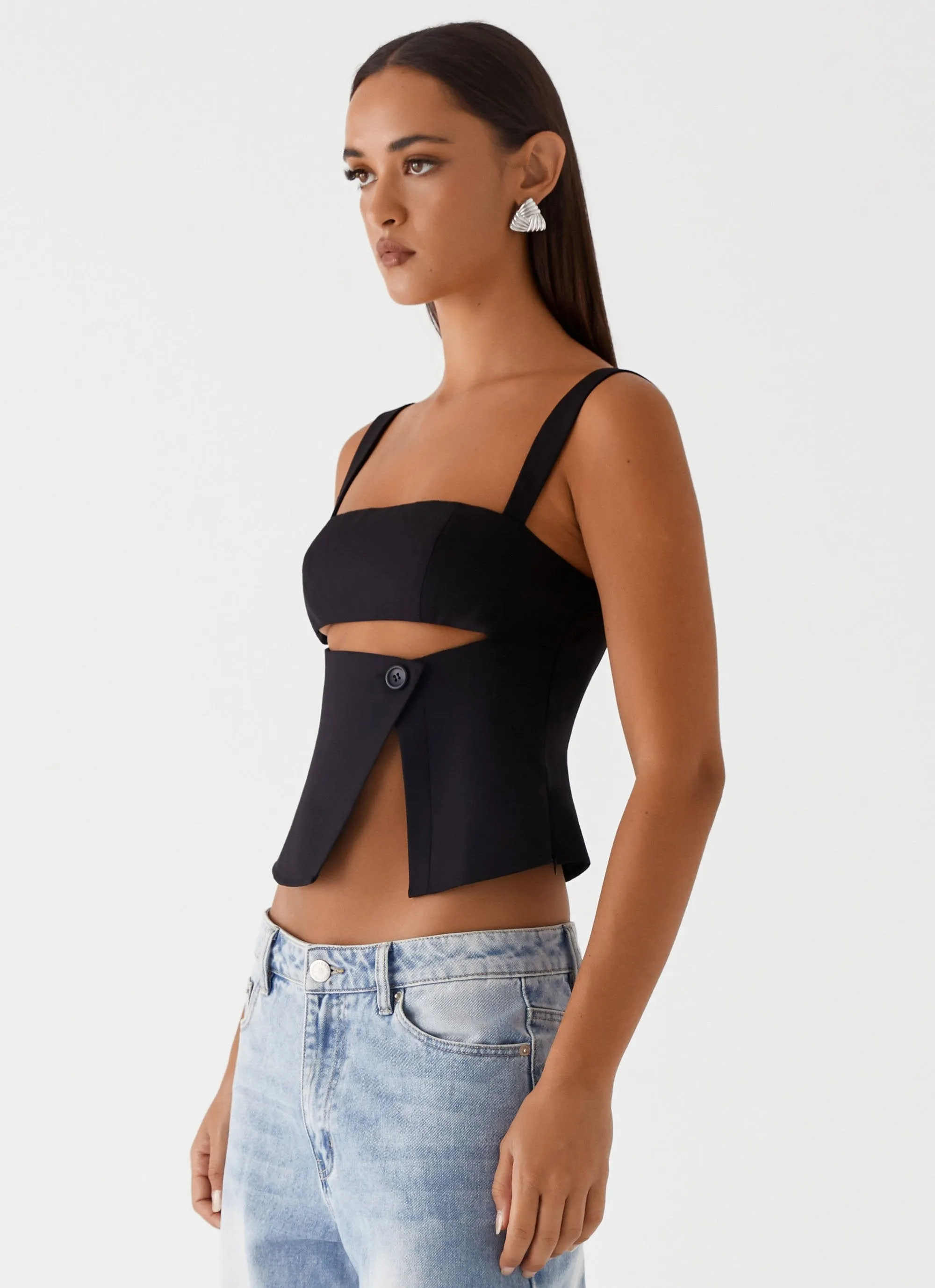 Pia Cut Out Top - Black NonFade Dye