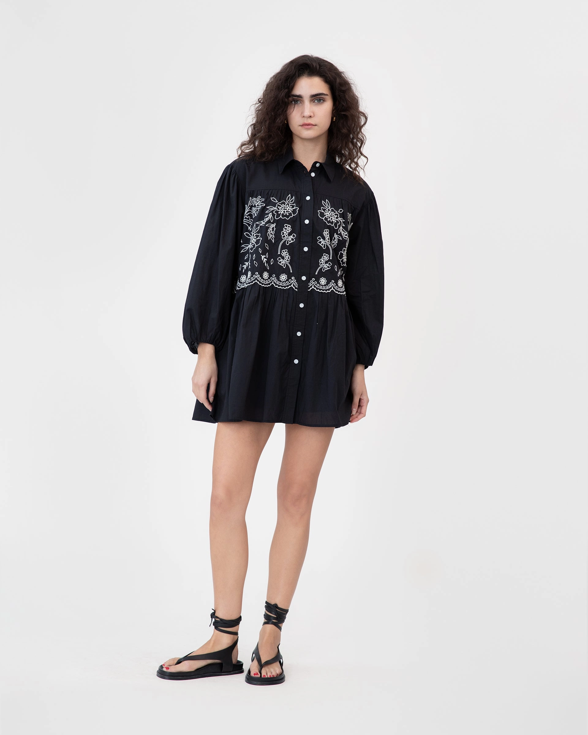 Pippa Dress Fashionable Look