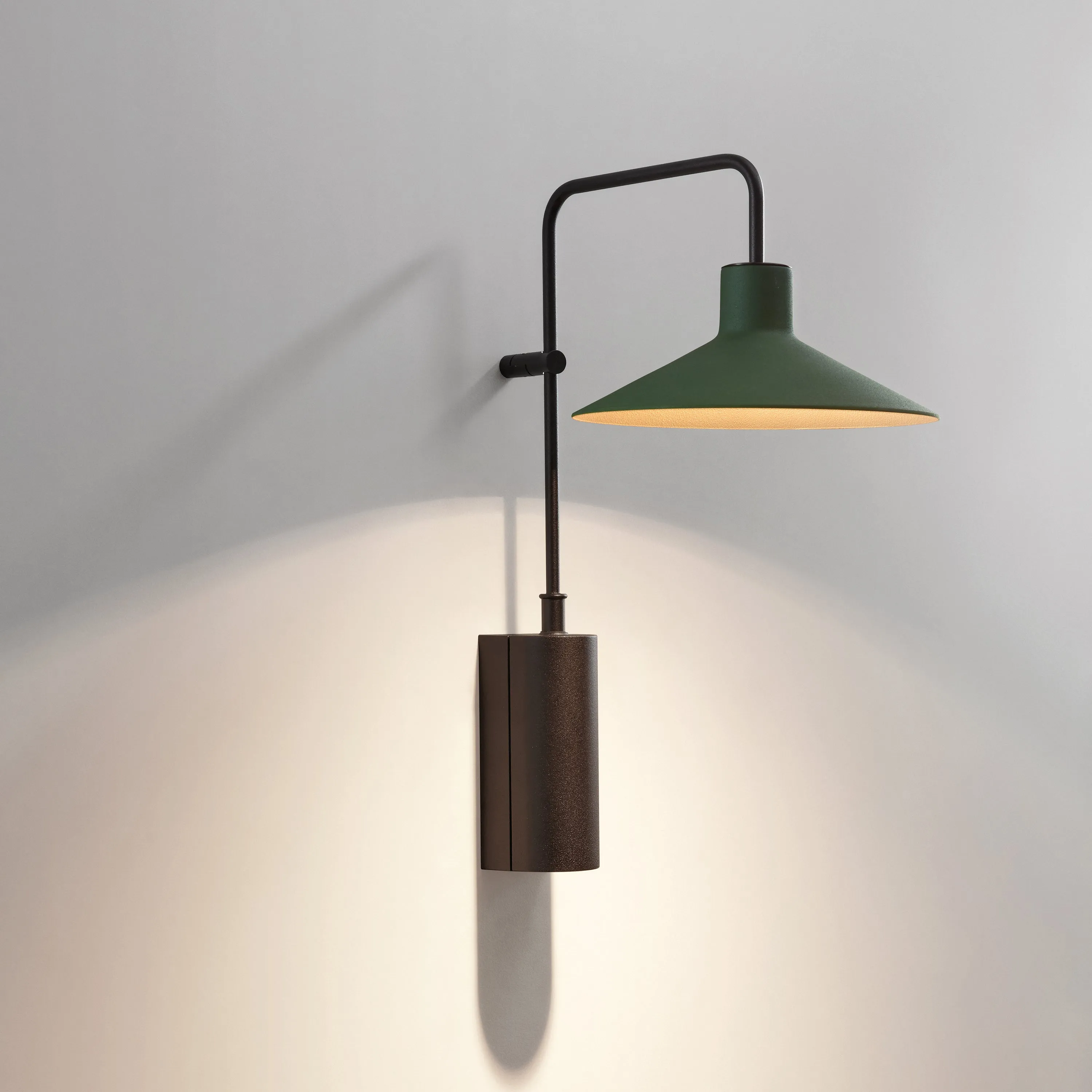 Platet Outdoor Wall Light