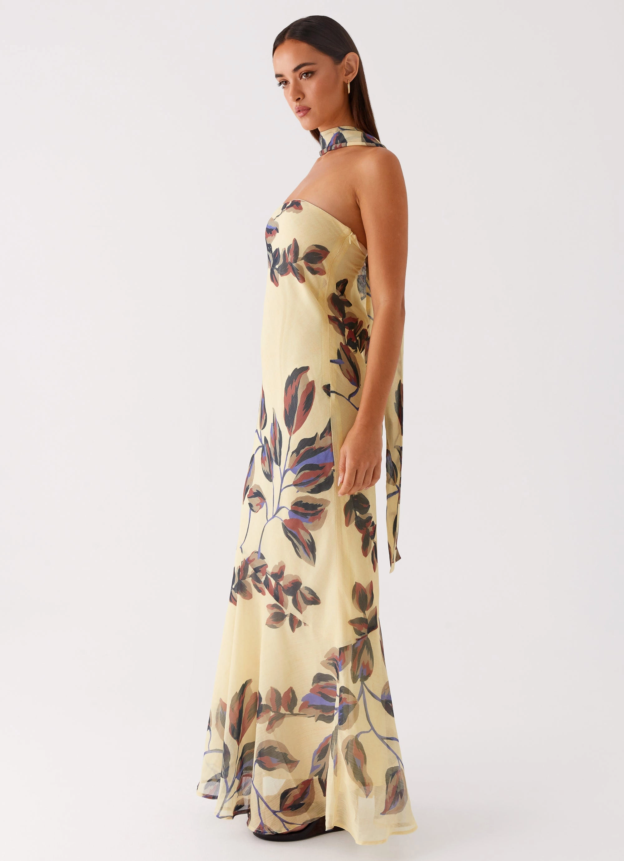 Casual event outfit Vibrant Edge Under The Pagoda Maxi Dress - Buttercream Leaf Print