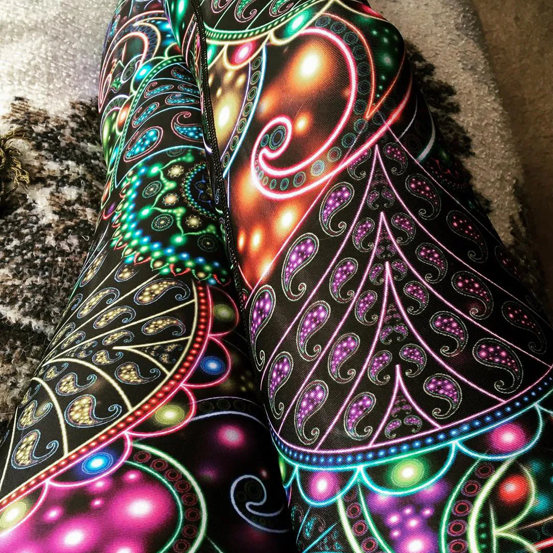 Psychedelic Yoga Pants (UV/RGB, Eco-Friendly) | NEOPAISLEY