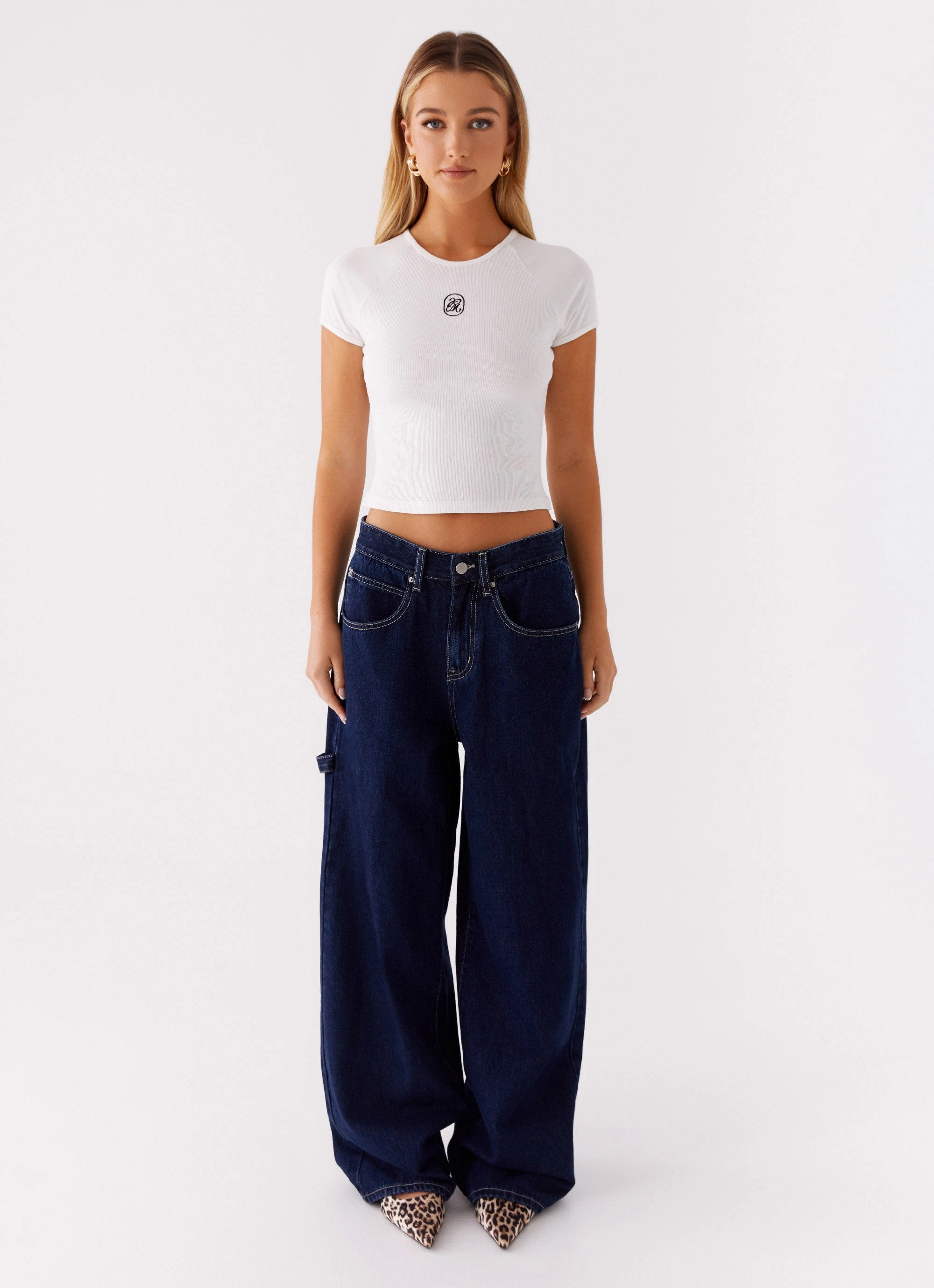 Signature Monogram Tee - Off White black friday