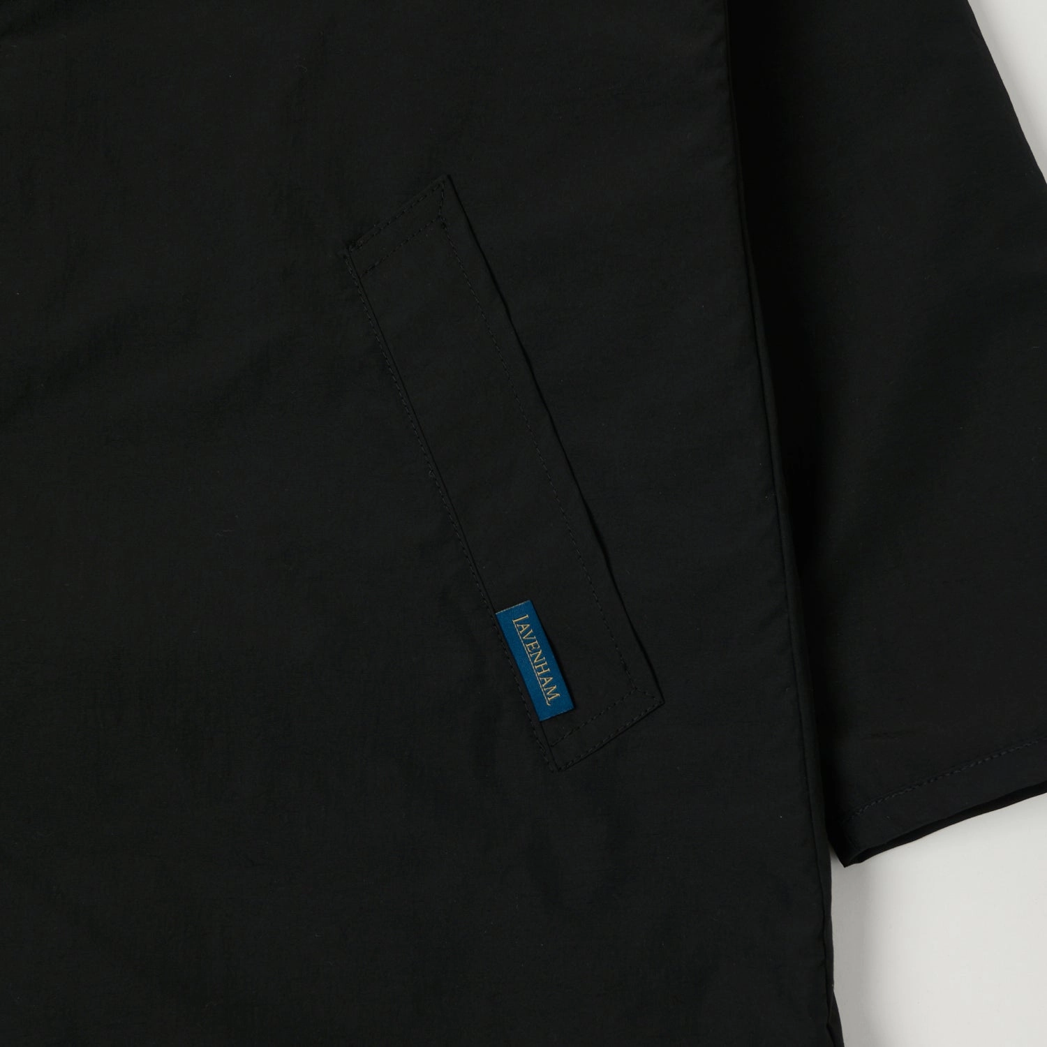 Drop Tail Hem Airflow Ventilation Lavenham FCQ Button Chantry - Black