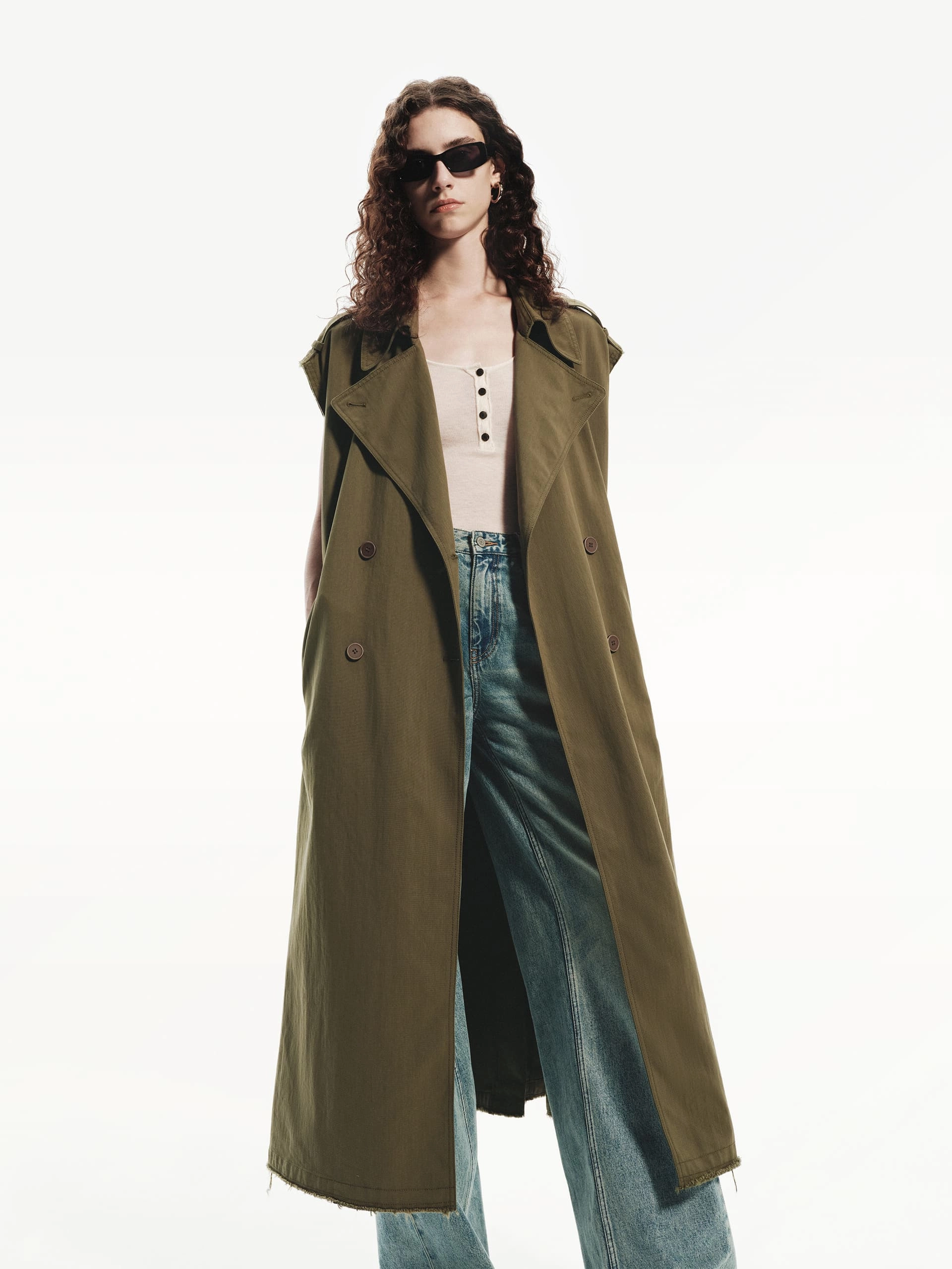 FlexFoldPackaging Long Sleeveless Coat