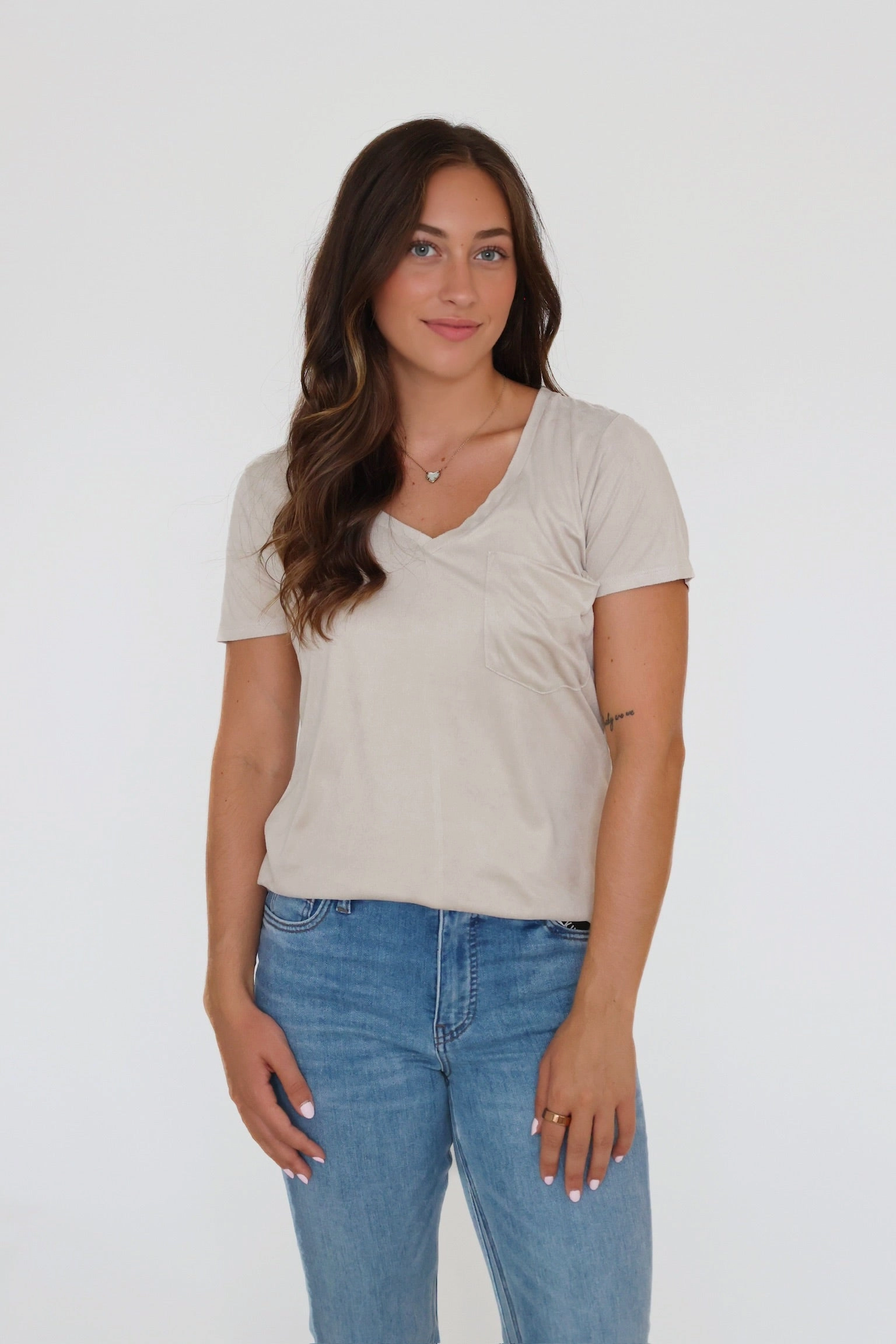 Phoenix V-Neck Tee - Birch AthleisureReady Roll Up Sleeve System
