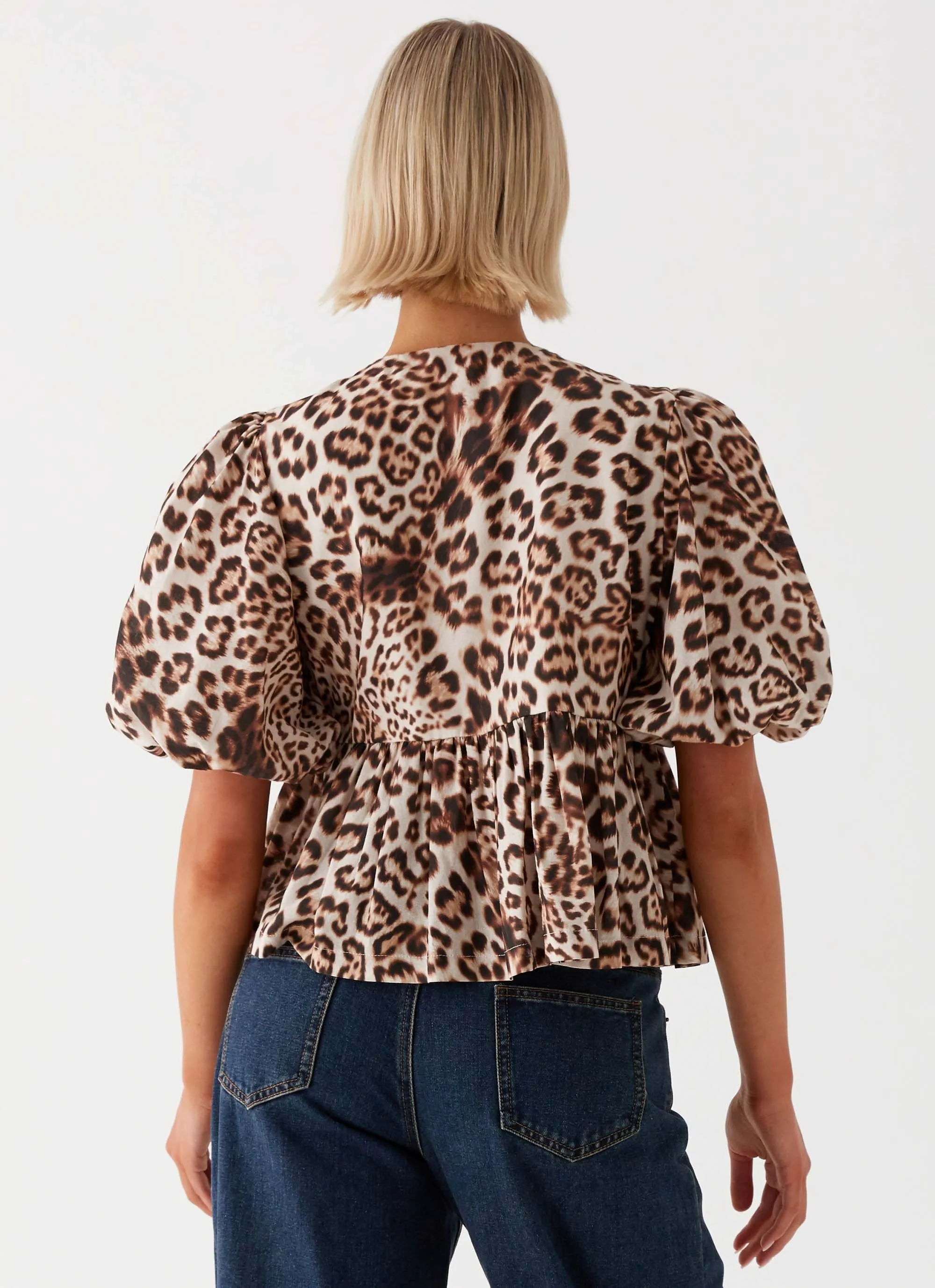 WideNeckOpening Adaptive Temperature Control Western Wind Tie Top - Leopard