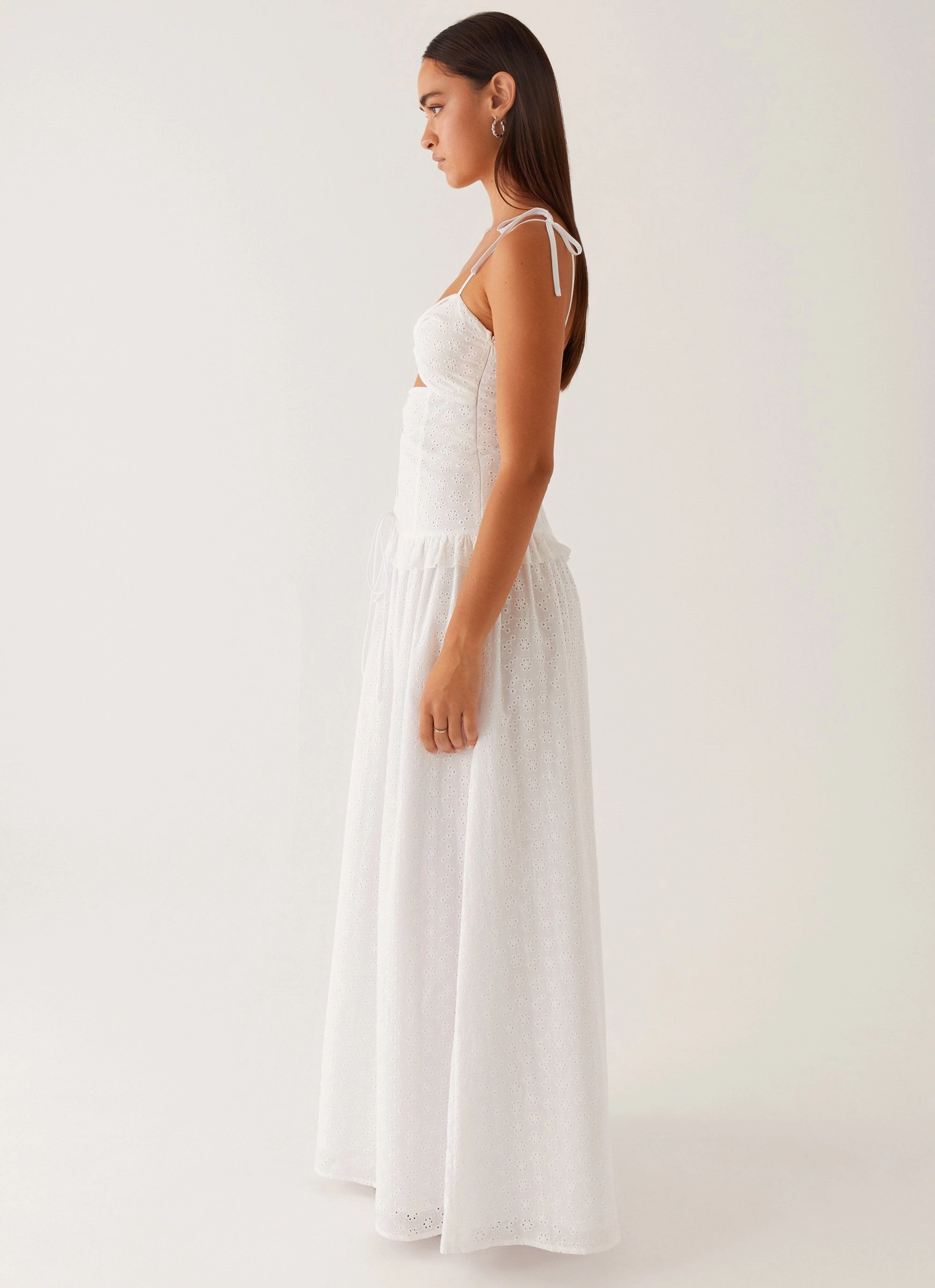 Reveria Twist Maxi Dress - Ivory Trendy Everyday