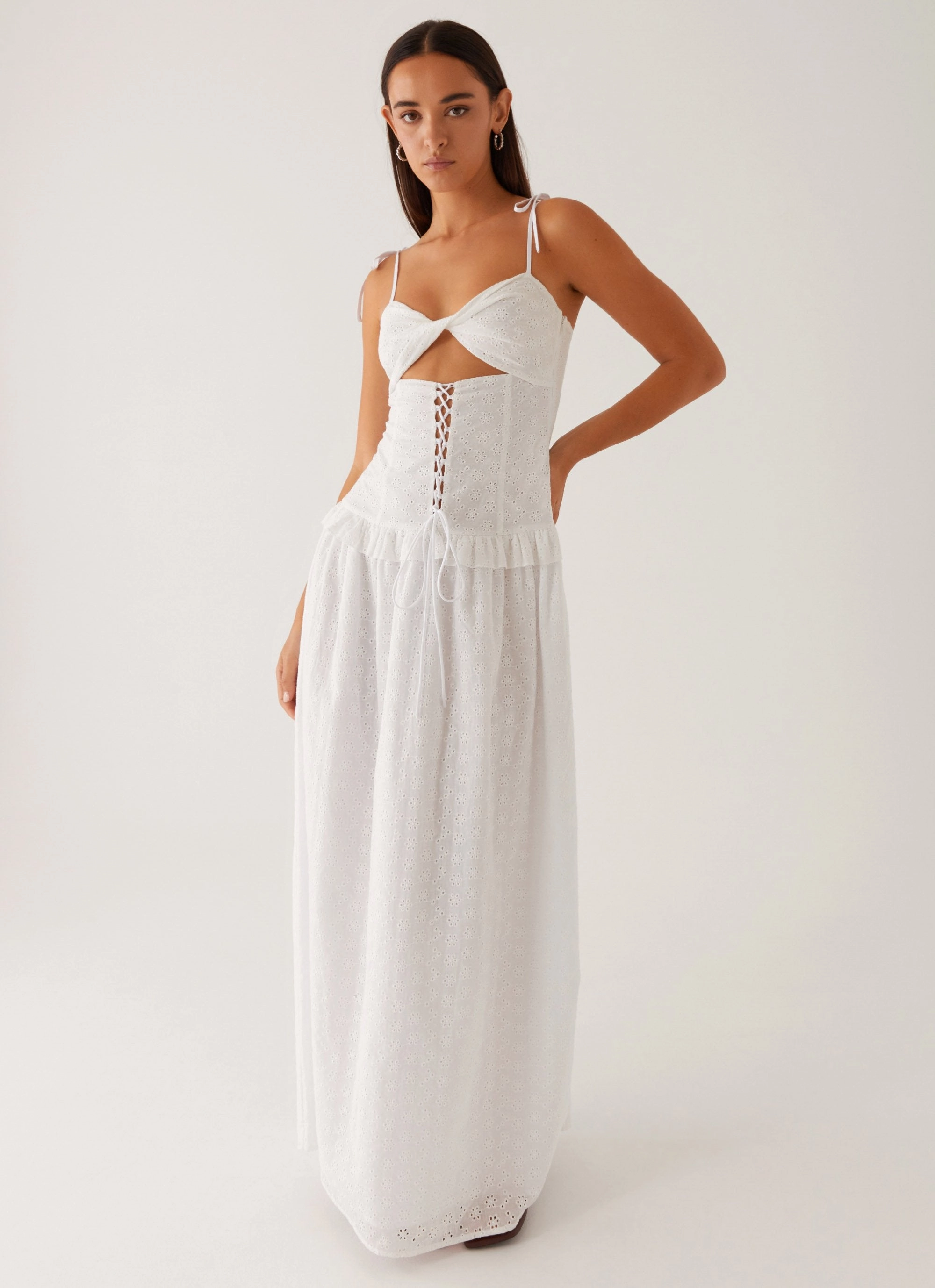 Reveria Twist Maxi Dress - Ivory Shimmer-Finish Sleek Design Fit