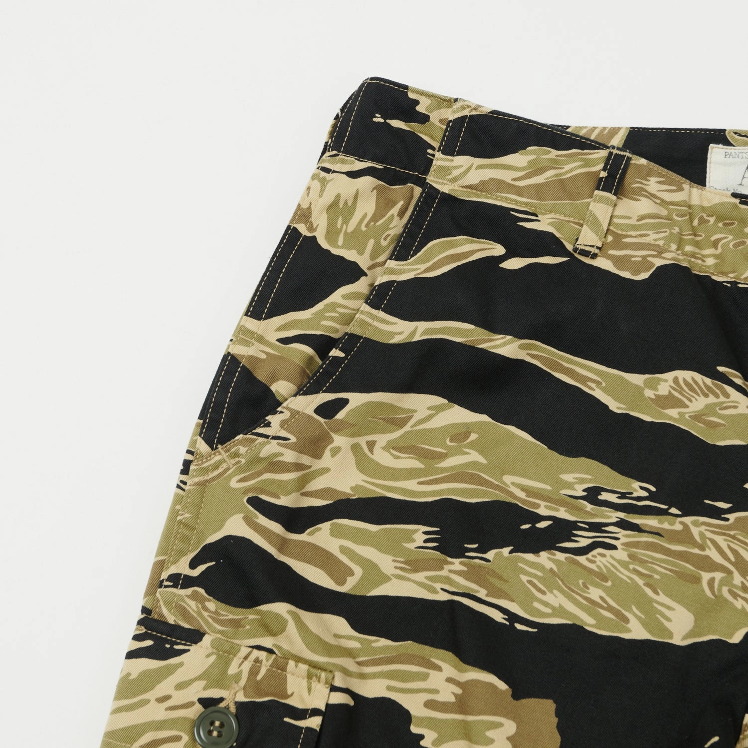 Fashionable Cut Street Comfort Buzz Rickson's Gold Tiger Stripe Camo Trouser - Black