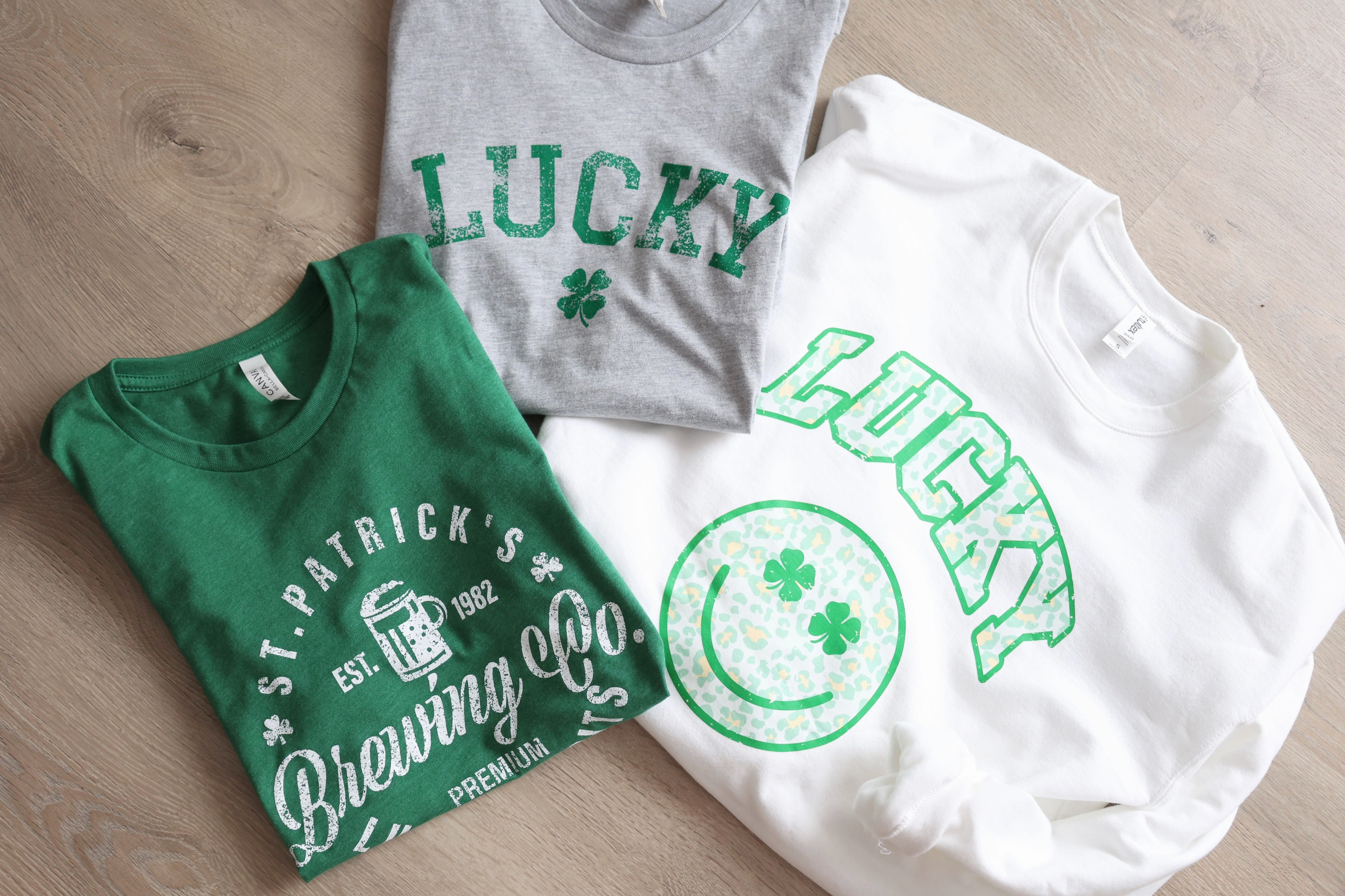 Seamless construction Shamrock Graphic Tee (FINAL SALE)