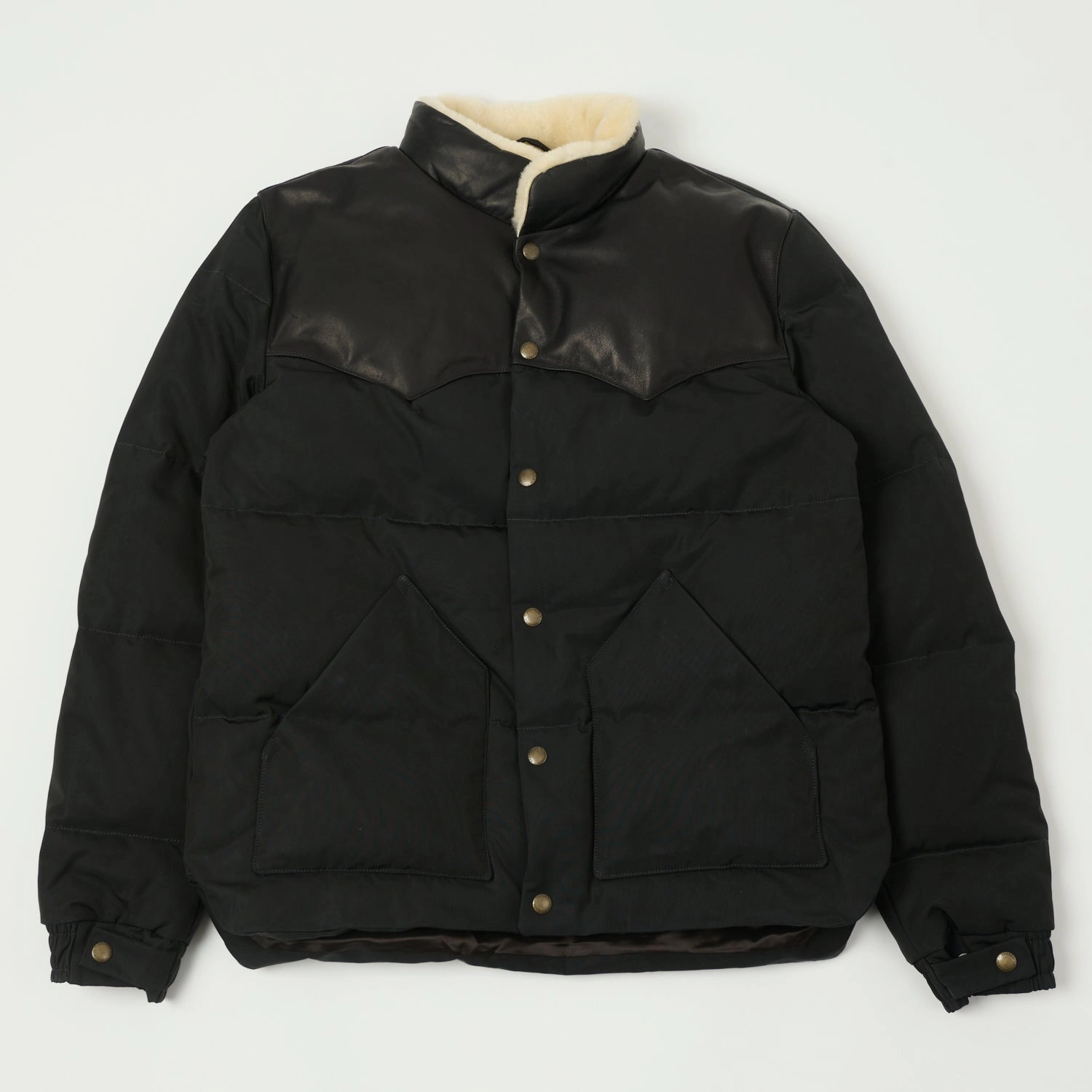 Shangri-La Heritage 'Bivacco' Western Down Jacket - Black Giubbino Lightweight Packability Eco Friendly