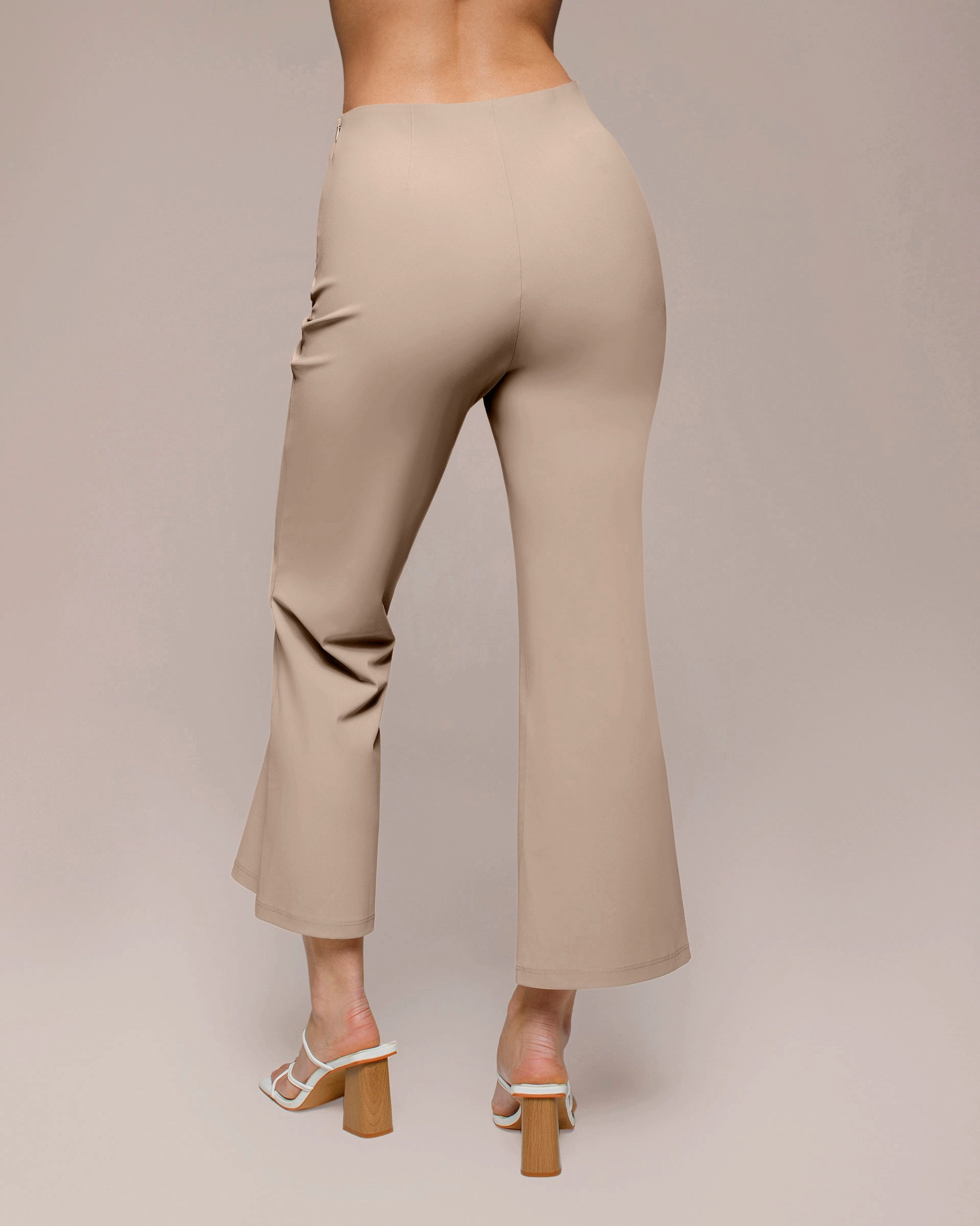 Shift Kick Flare Pant Simple and Cozy