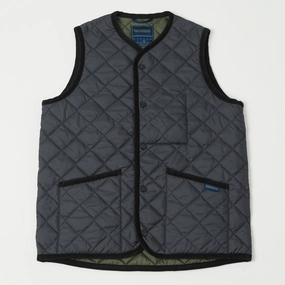 Lavenham Thornham Quilted Gilet - Lamp Black/Olive Green Noise Free Movement