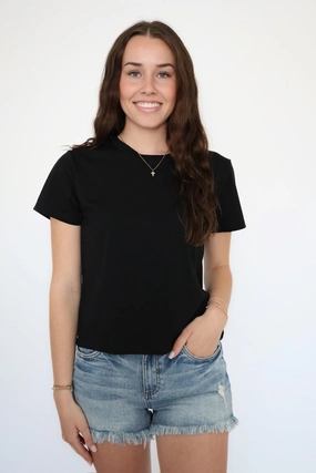 Shyama Crew Neck Tee YarnDyedQuality