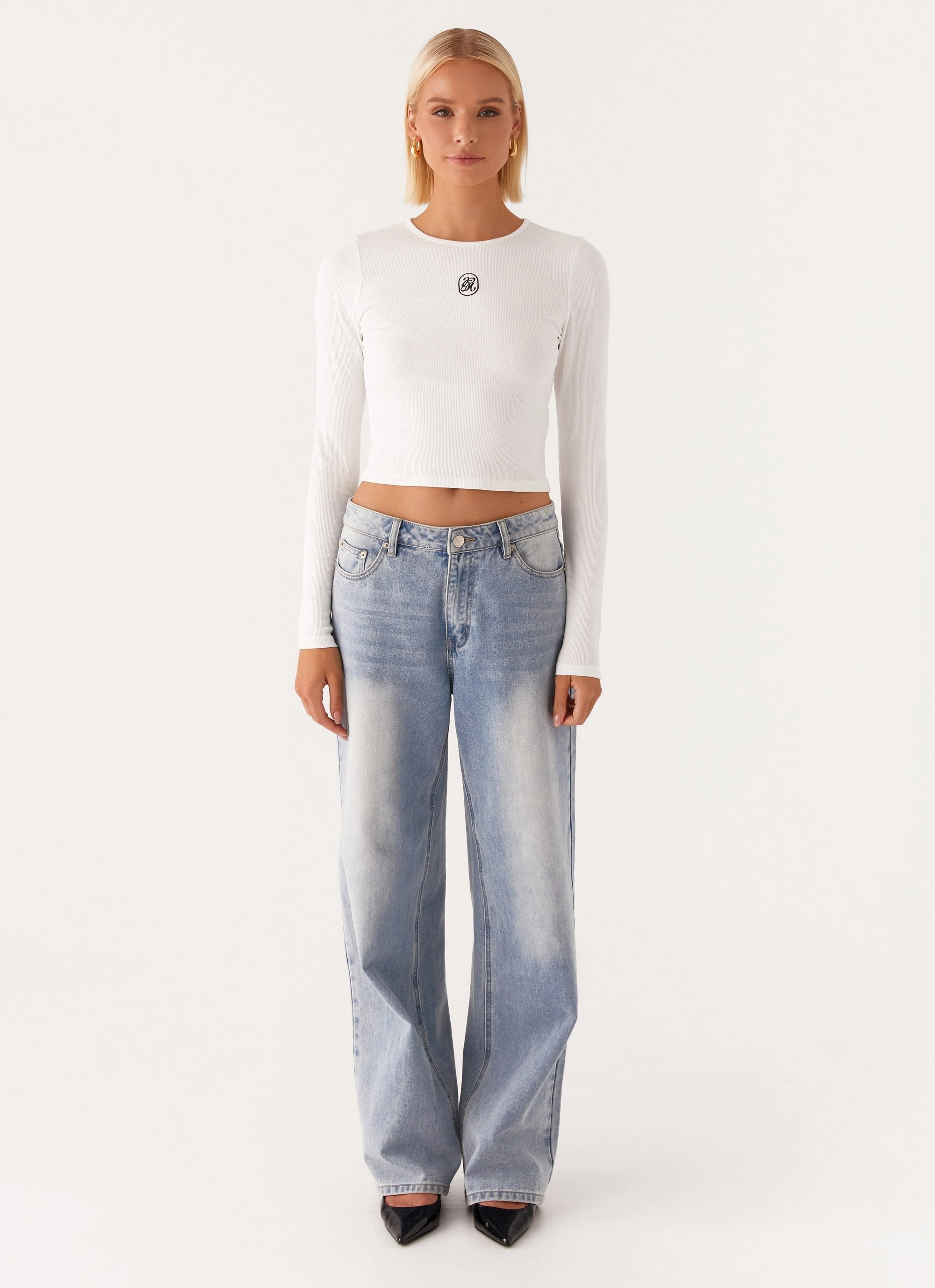 Signature Monogram Long Sleeve Tee - Off White Comfy Fit Wear Athletic Fit