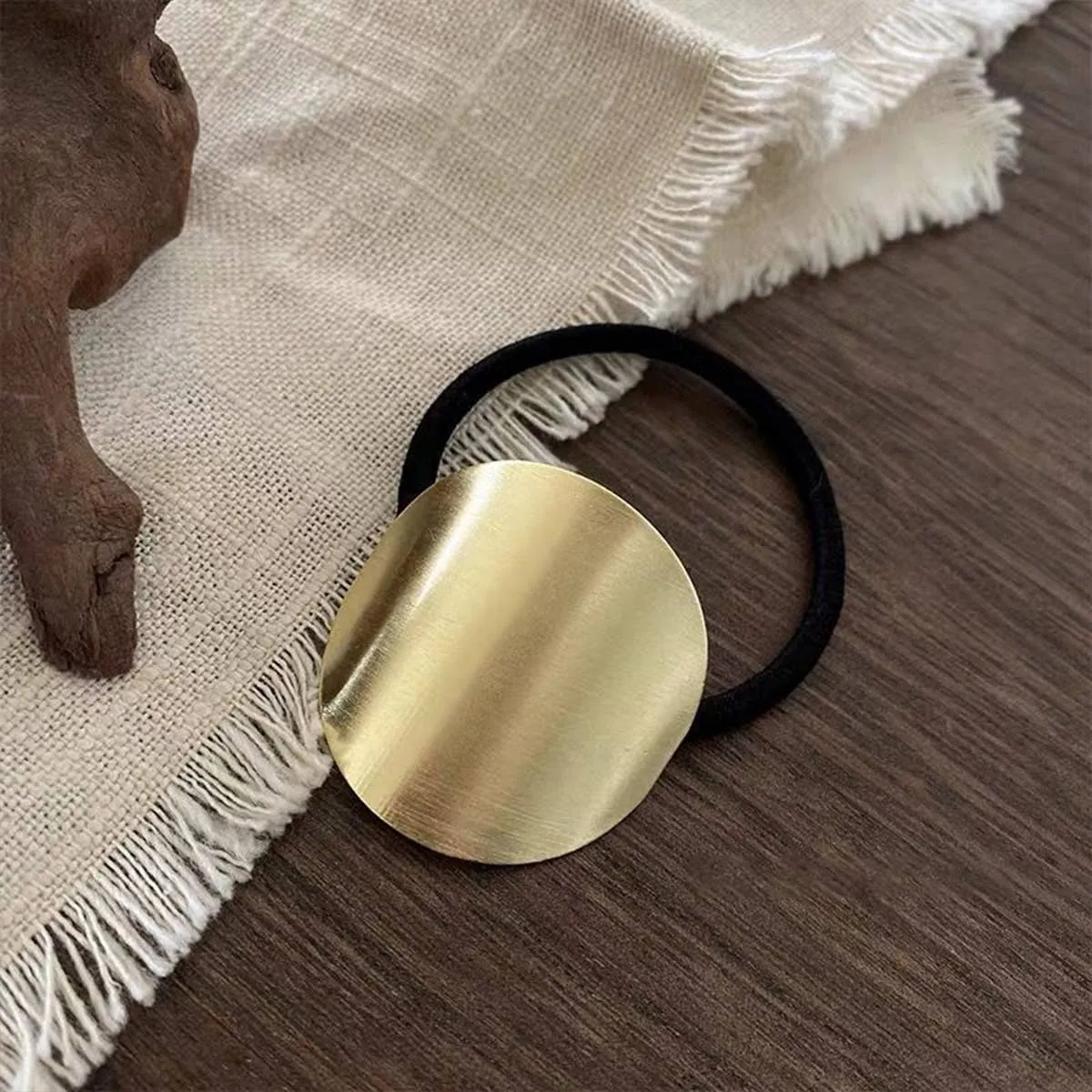 Simple Brushed Hair Scrunchie - Hammered Square