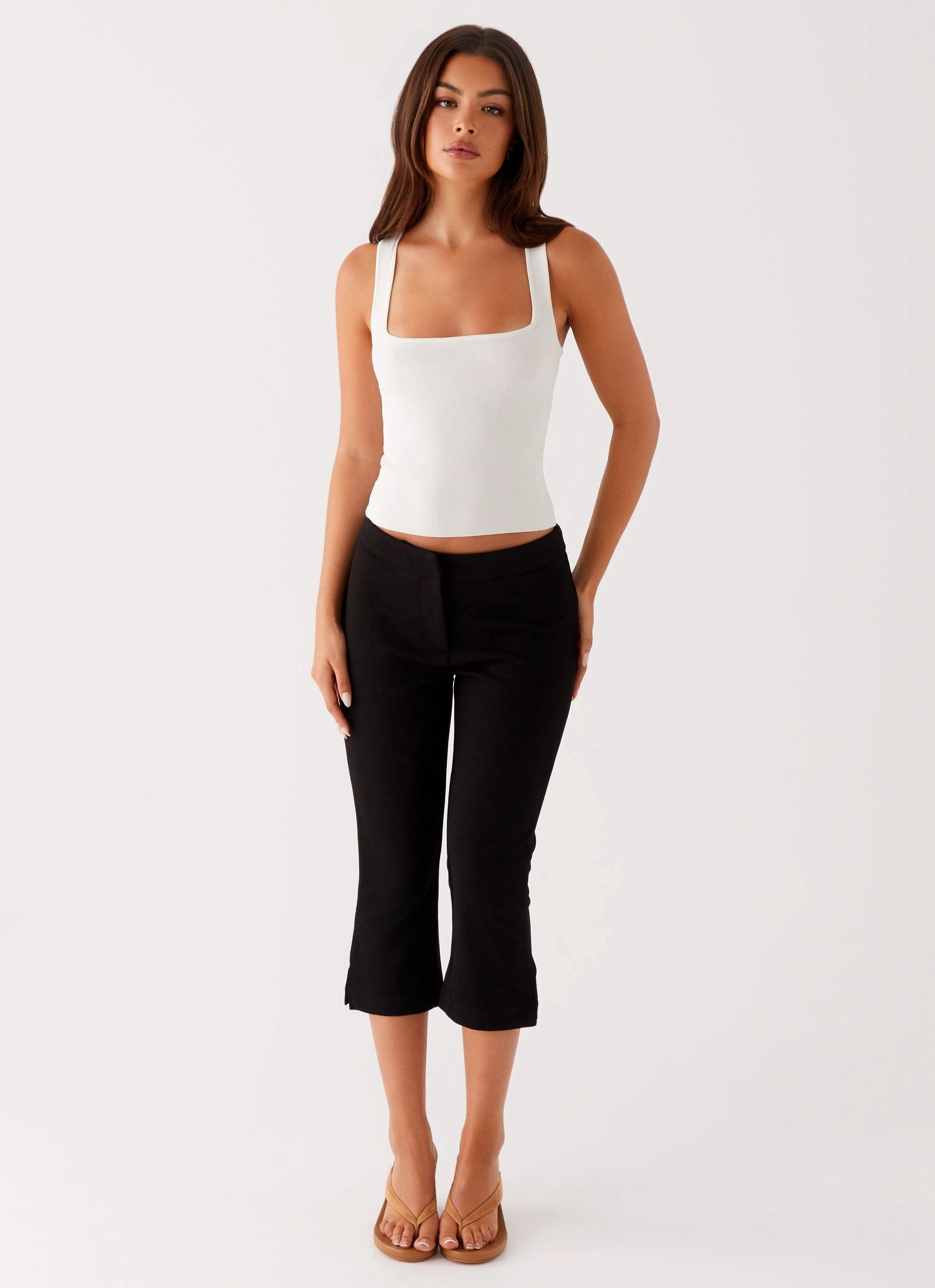 Rue Capri Pants - Black Light Stretch
