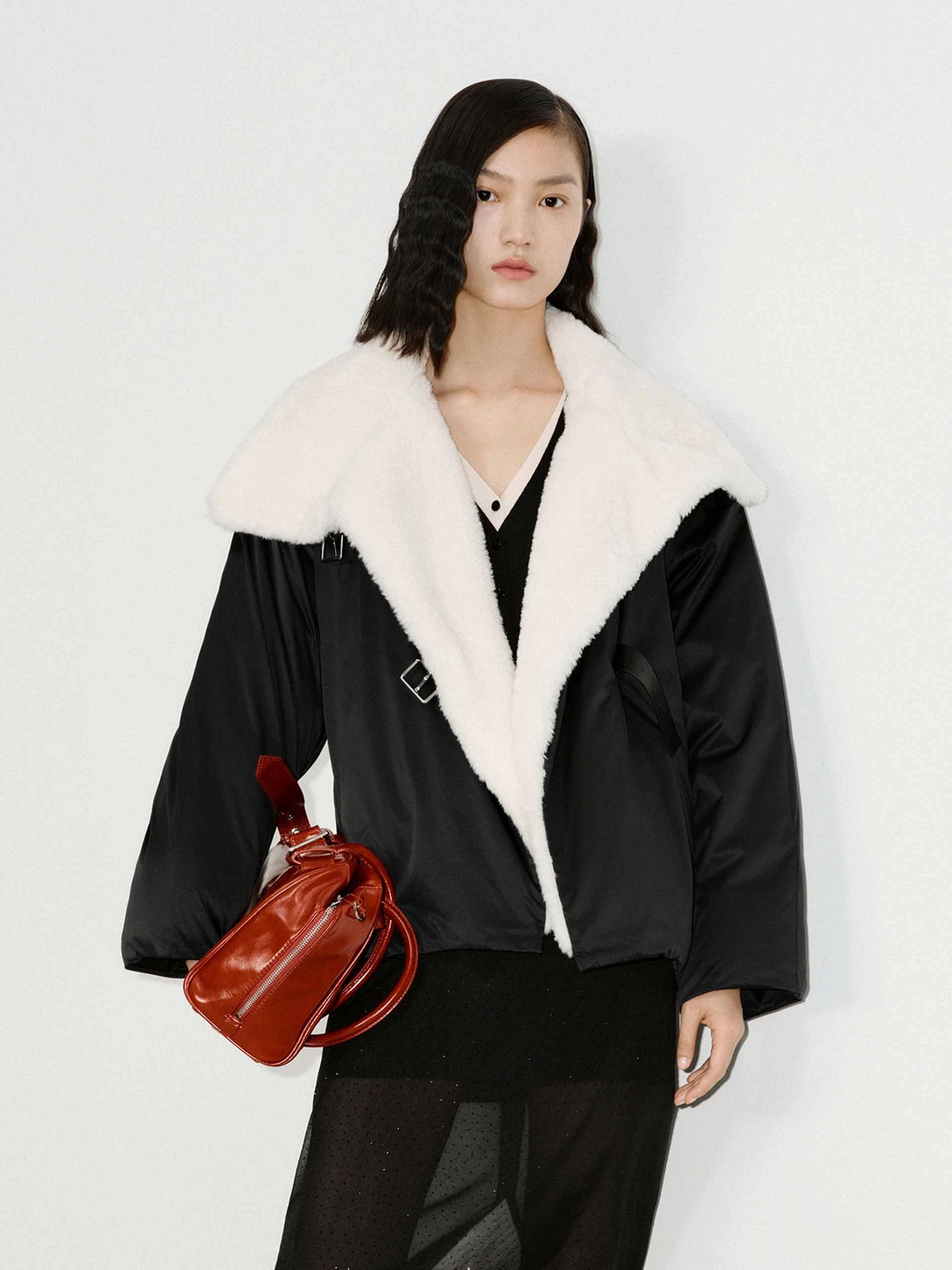 Shearling Detail Quilted Jacket Minimalist Design HeatRetentionTechnology