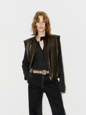 Easy Wear Urban Outdoor Look Leather Zip Down Vest