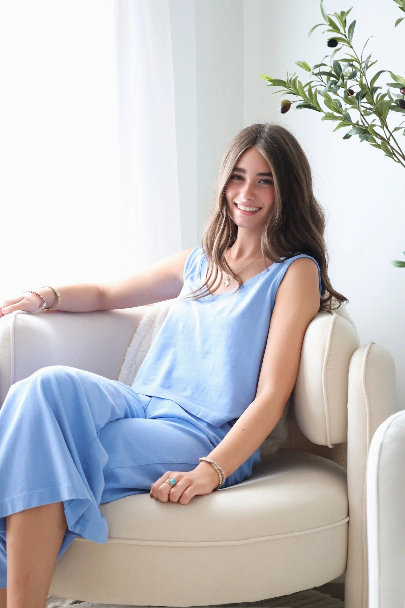 Hidden Ventilation Zones Sloane V-neck Top- Bay Blue