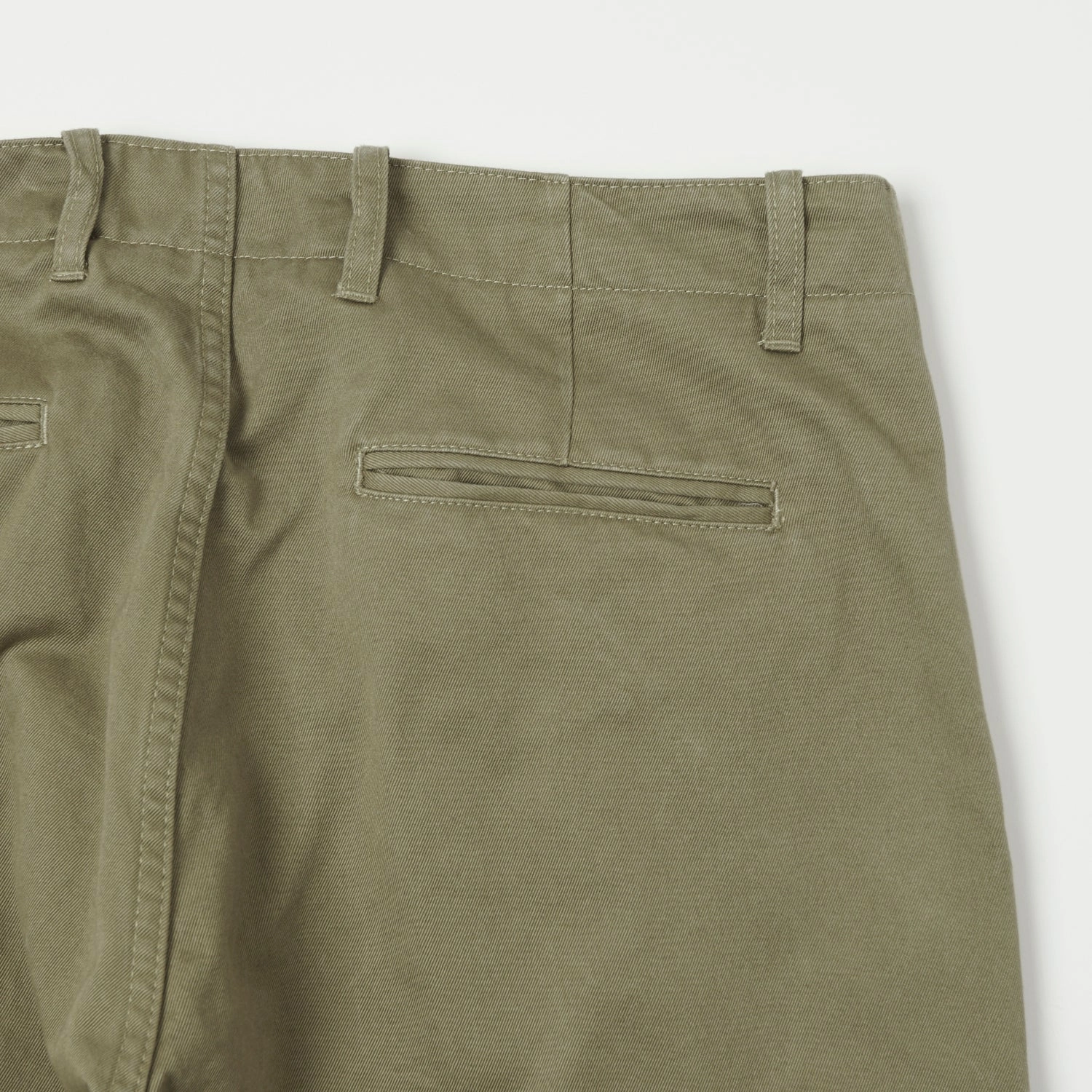 East Harbour Surplus 'Axel 121' Chino Trouser - Khaki Universal Fit System Breathable Layer