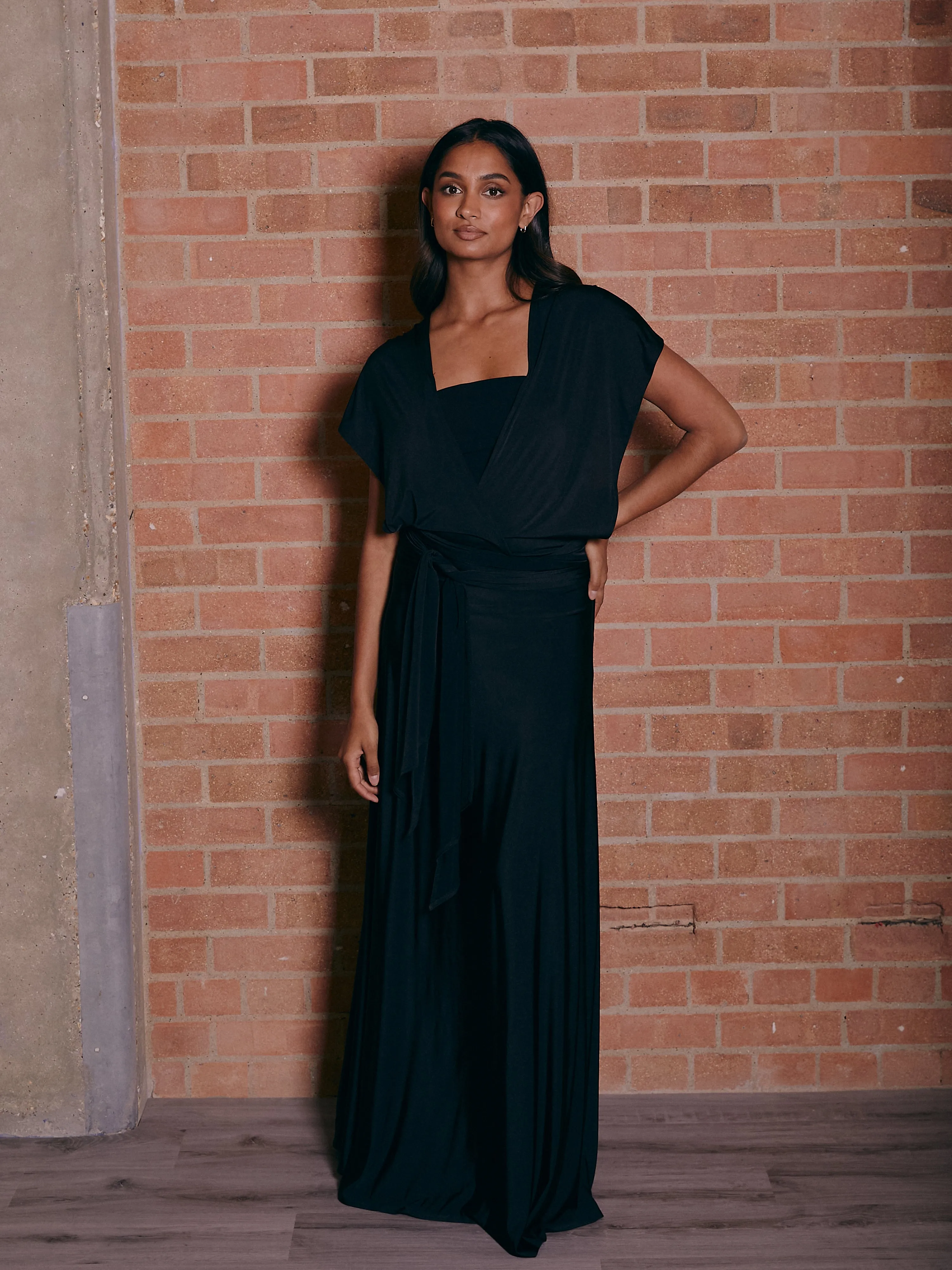 Multi-way Slinky Maxi Dress / Black Effortless Fit Bride Friend