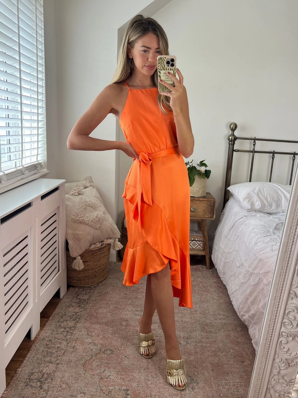 Ariana Halter Frill Dress / Tangerine Structured-Shape Light Wrap