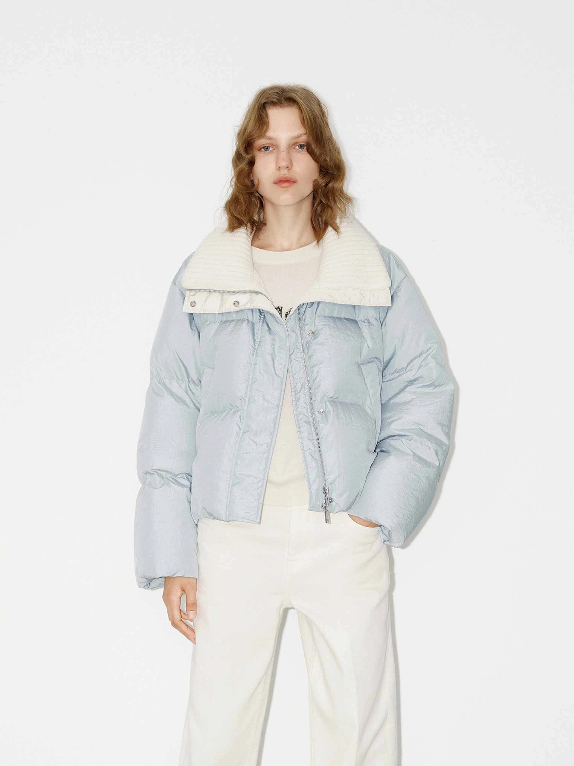 Anti Pilling Finish Airy Layer Fit Wool Collar Short Down Jacket