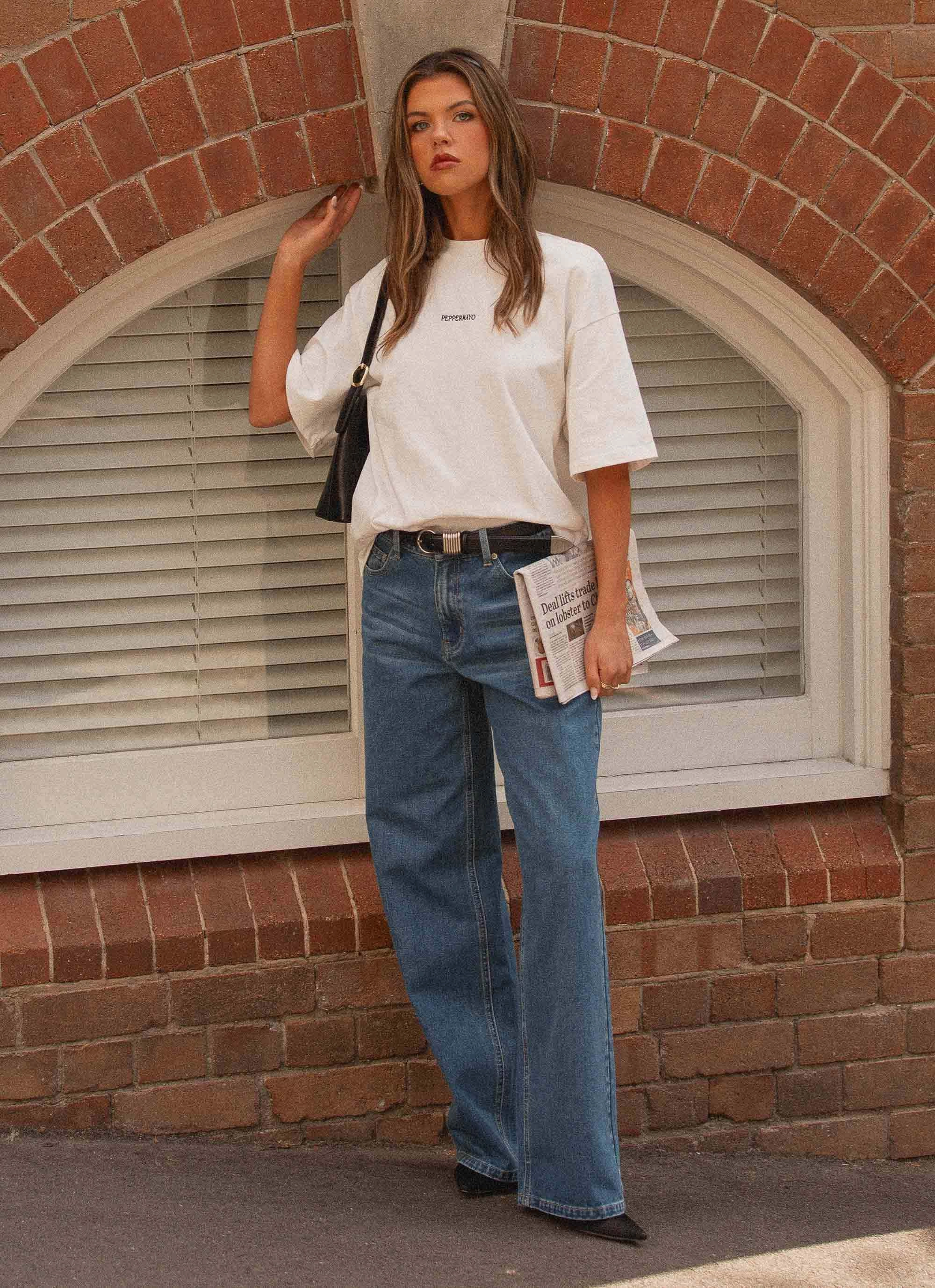 Sport Flex Fit Modern Casual Signature Oversized Tee - White