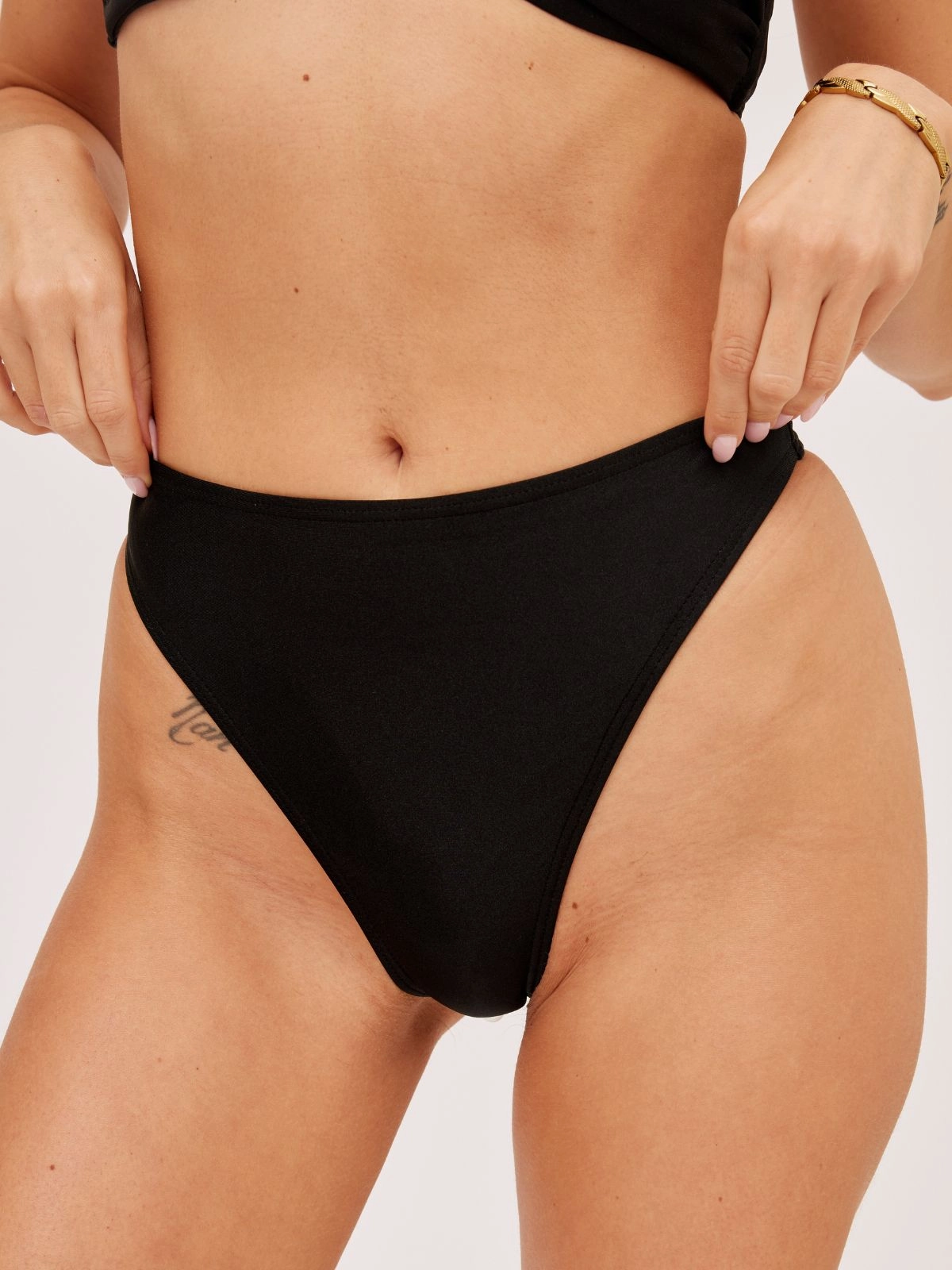 Minimal Seam Profile South Beach Leo High waist Bikini Bottom / Black