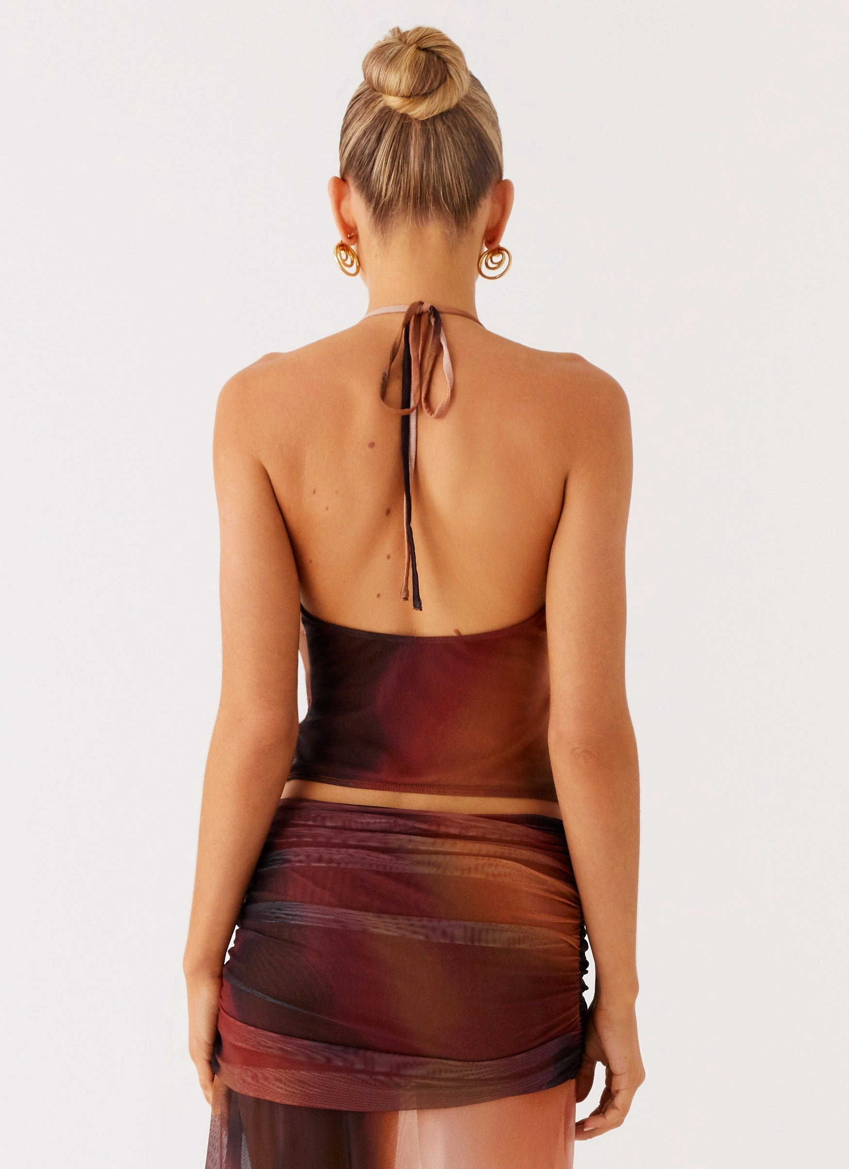 Quick drying material Stargazer Mesh Cowl Top - Black Gradient