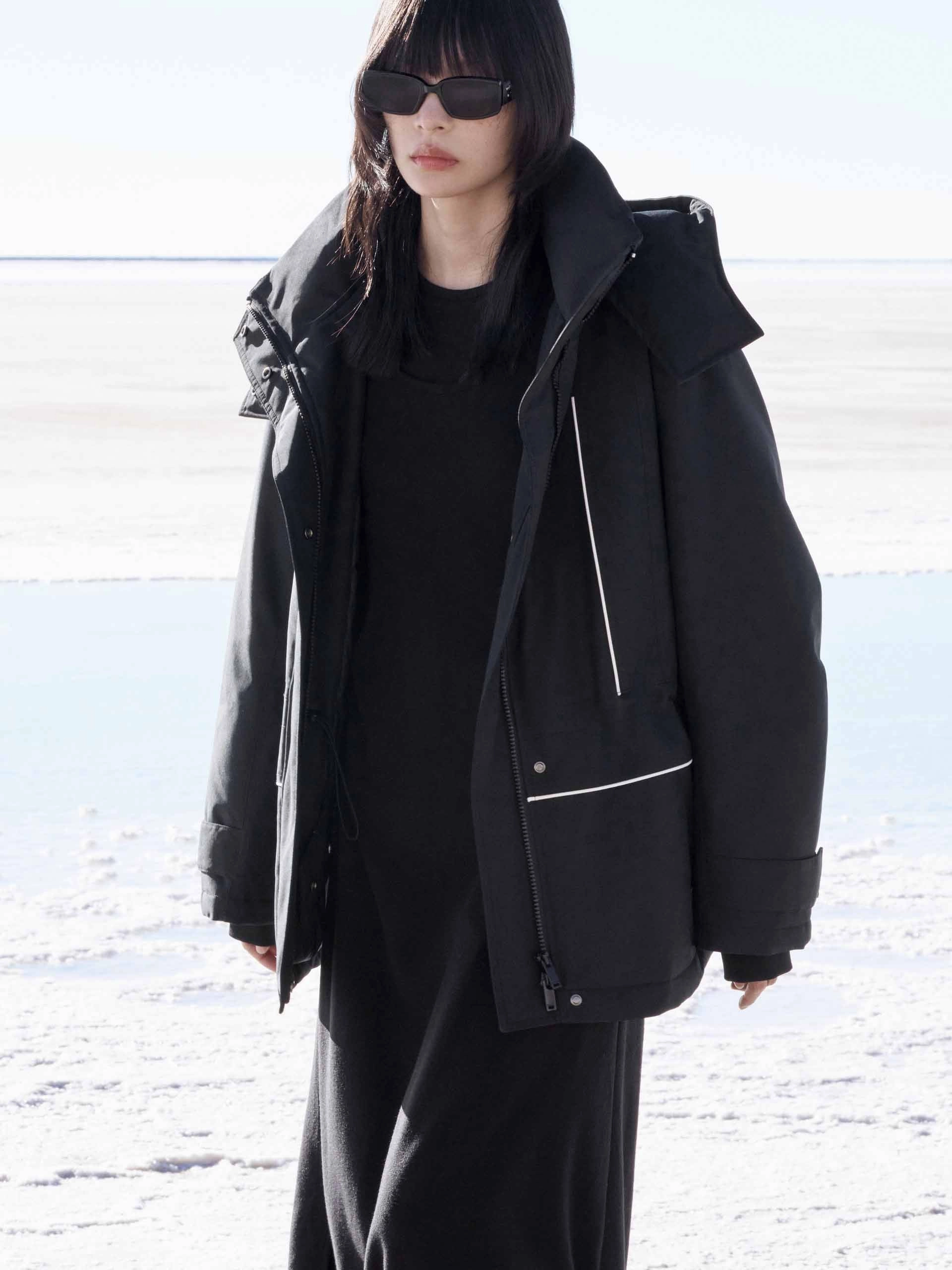 Adjustable Waist Down Jacket Mid Season Wear Noise Reducing Fabric