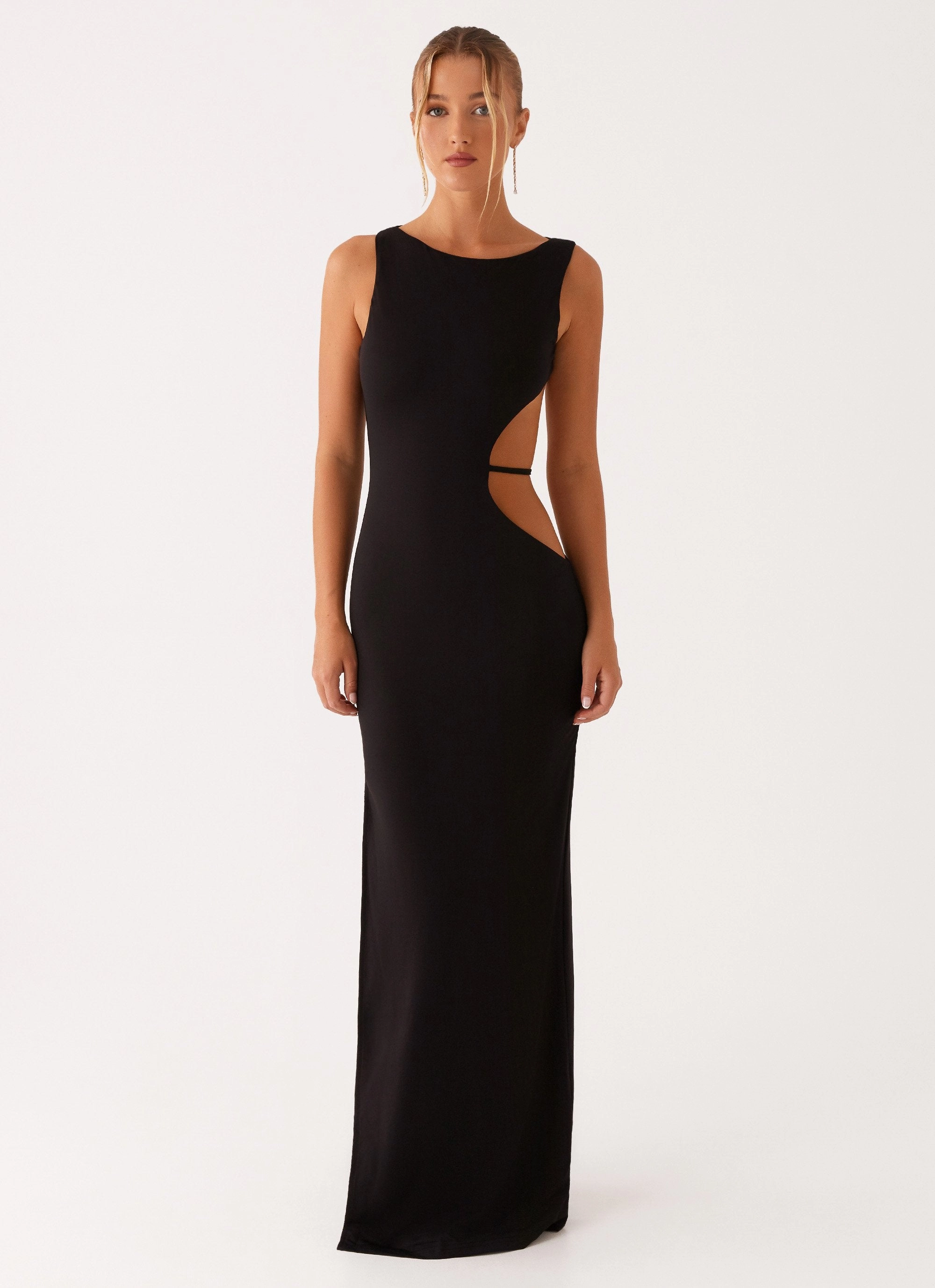 Sutton Maxi Dress - Black Modern Fit Comfortable and Flattering